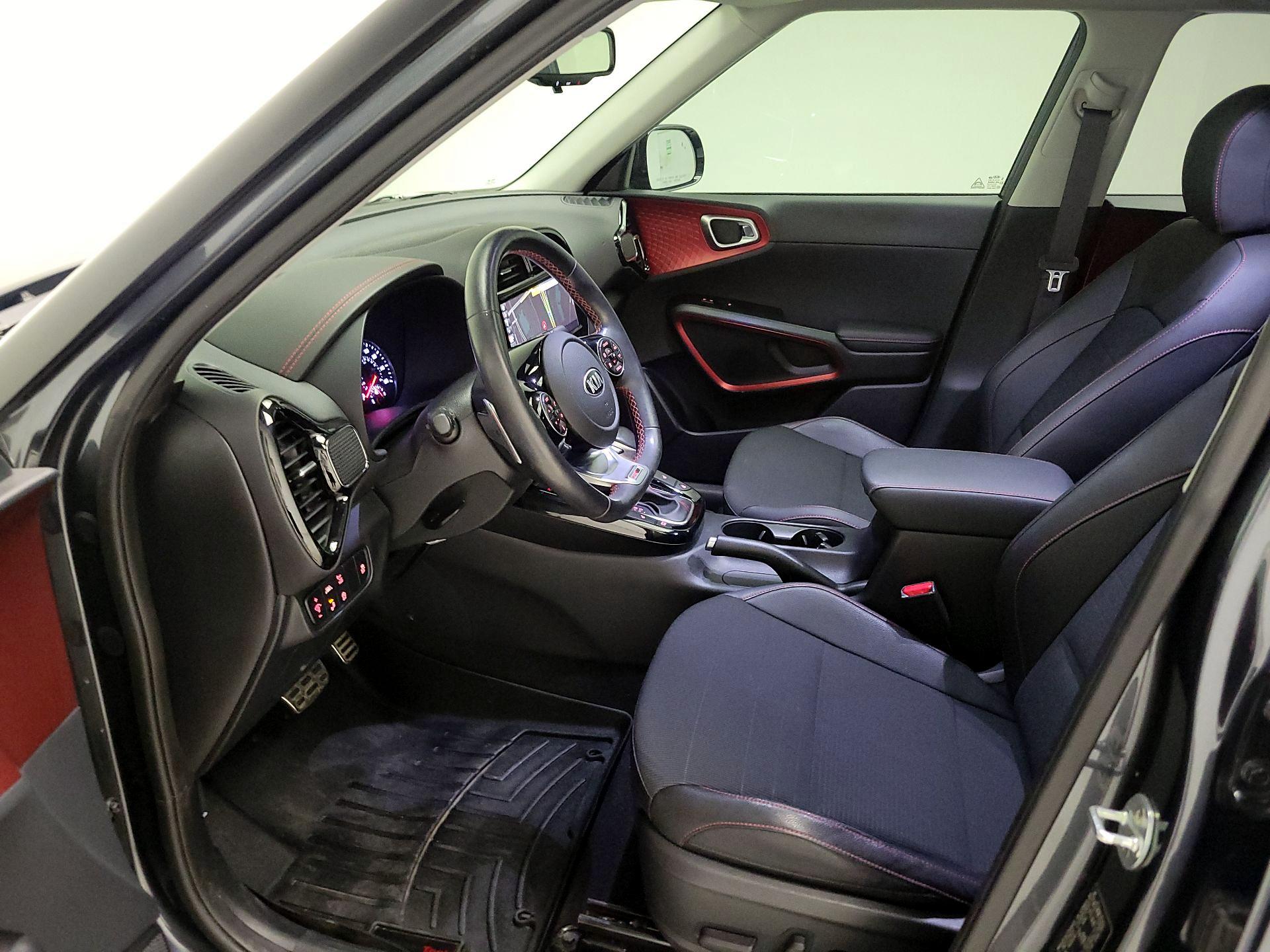 Thumbnail: 2020 Kia Soul - 11