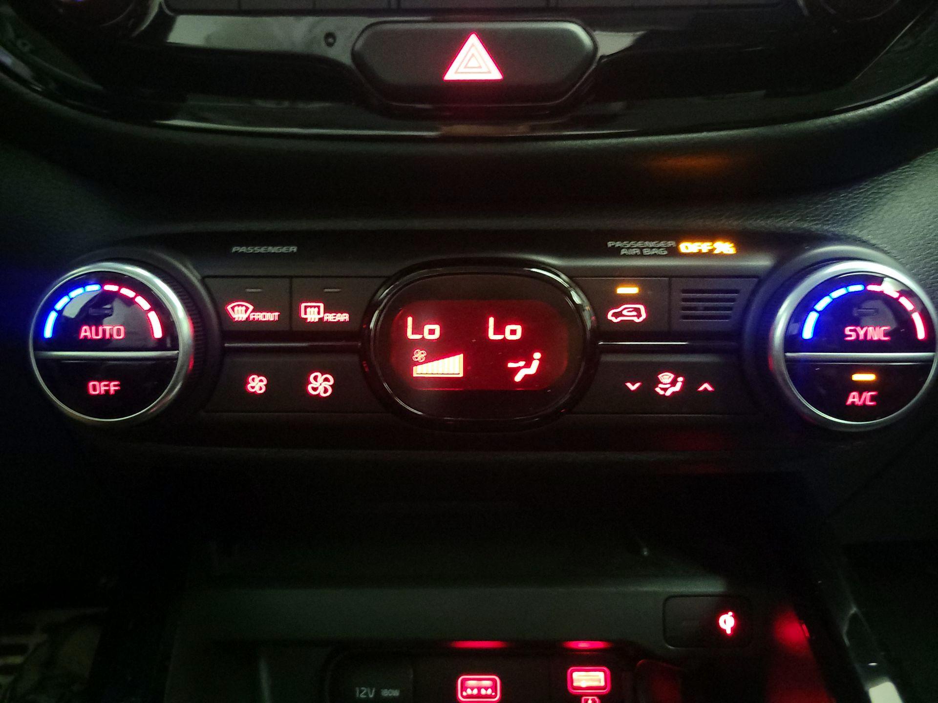 Thumbnail: 2020 Kia Soul - 17