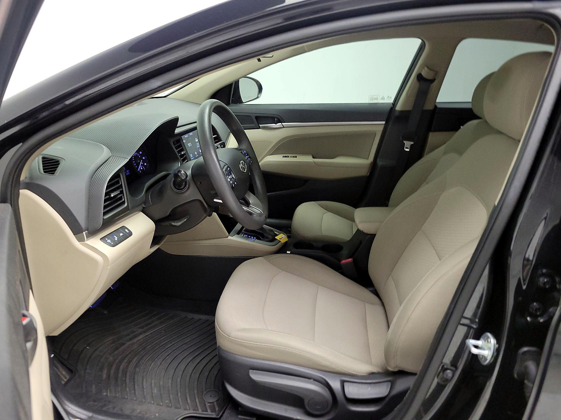 Thumbnail: 2020 Hyundai Elantra - 11