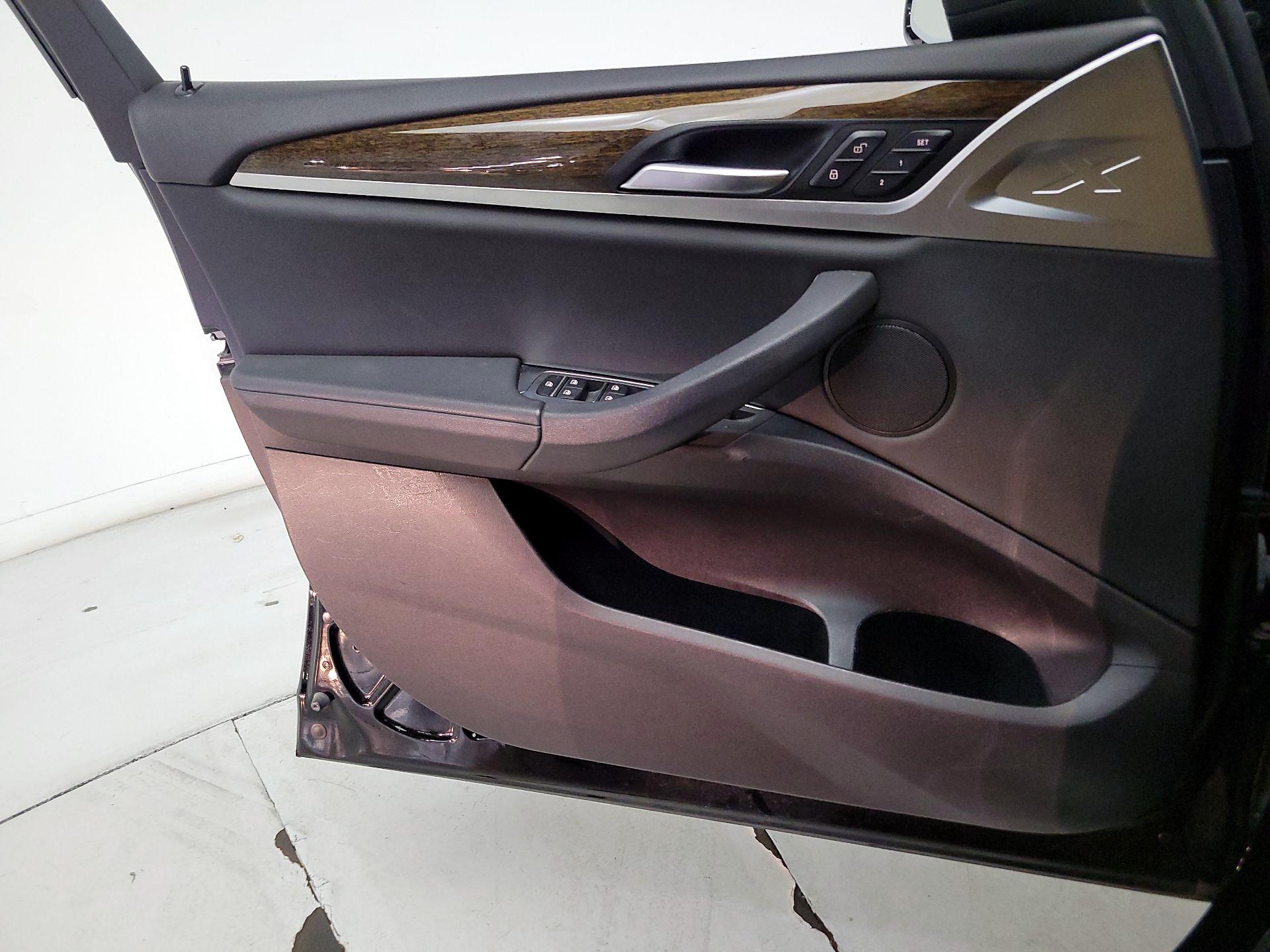 Thumbnail: 2019 BMW X3 - 12