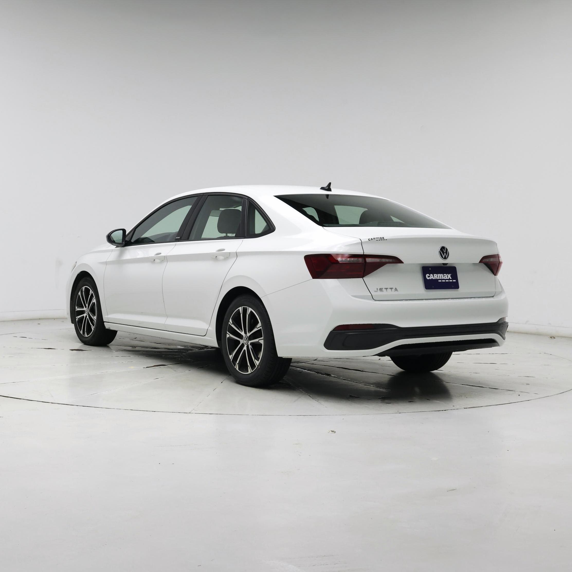 Thumbnail: 2023 Volkswagen Jetta - 2