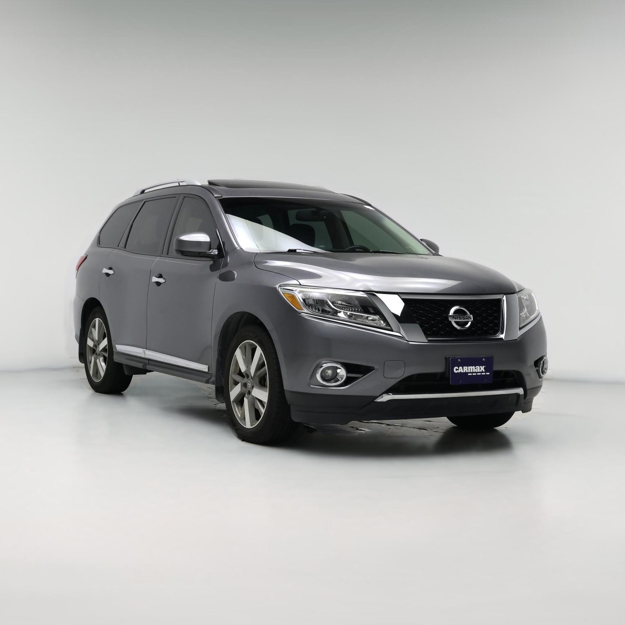 Thumbnail: 2015 Nissan Pathfinder - 1