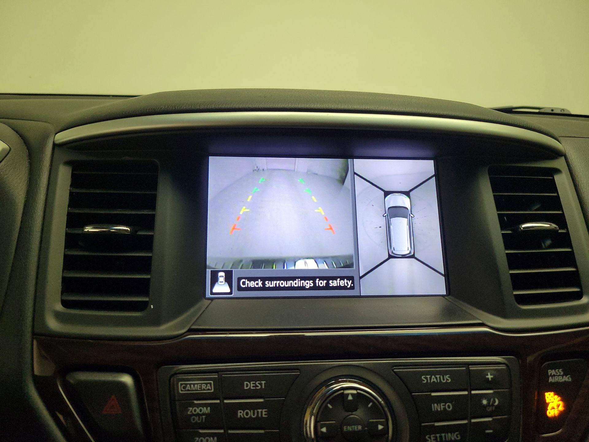 Thumbnail: 2015 Nissan Pathfinder - 15