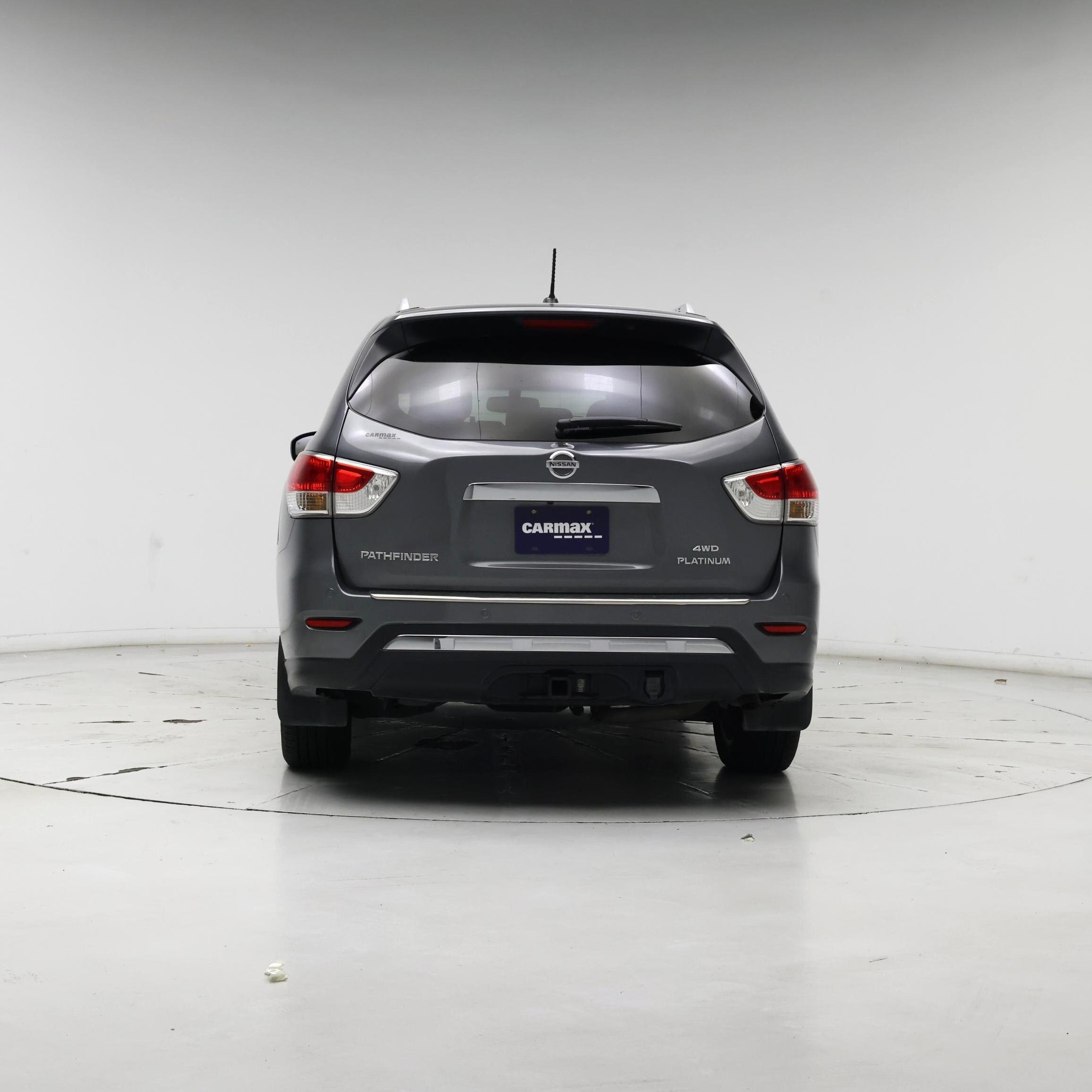 Thumbnail: 2015 Nissan Pathfinder - 6