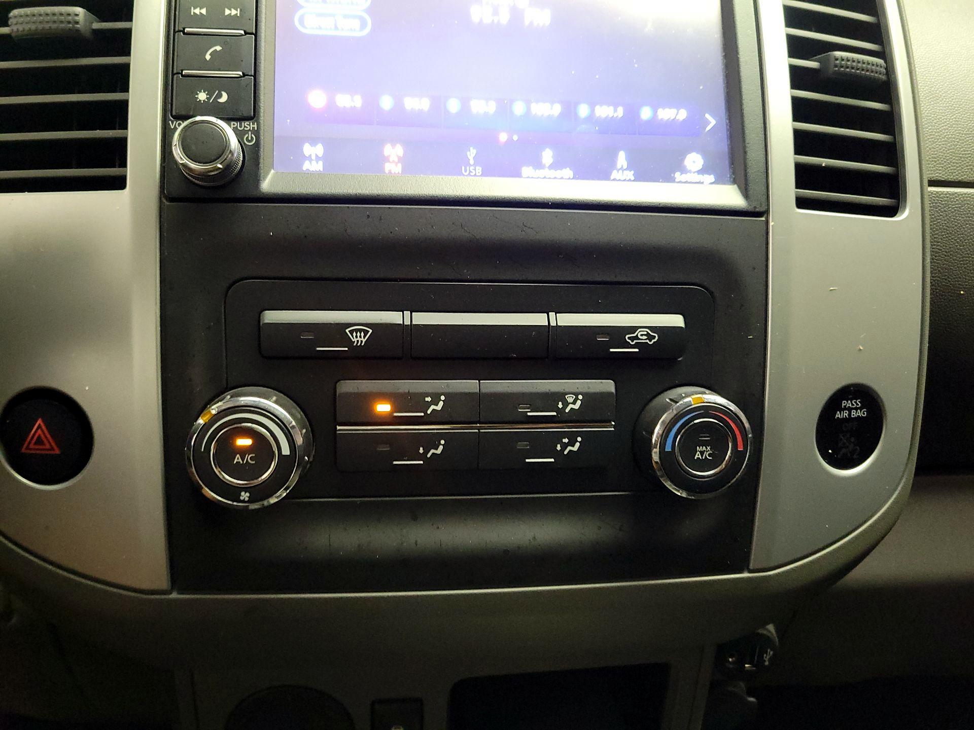 Thumbnail: 2019 Nissan Frontier - 16