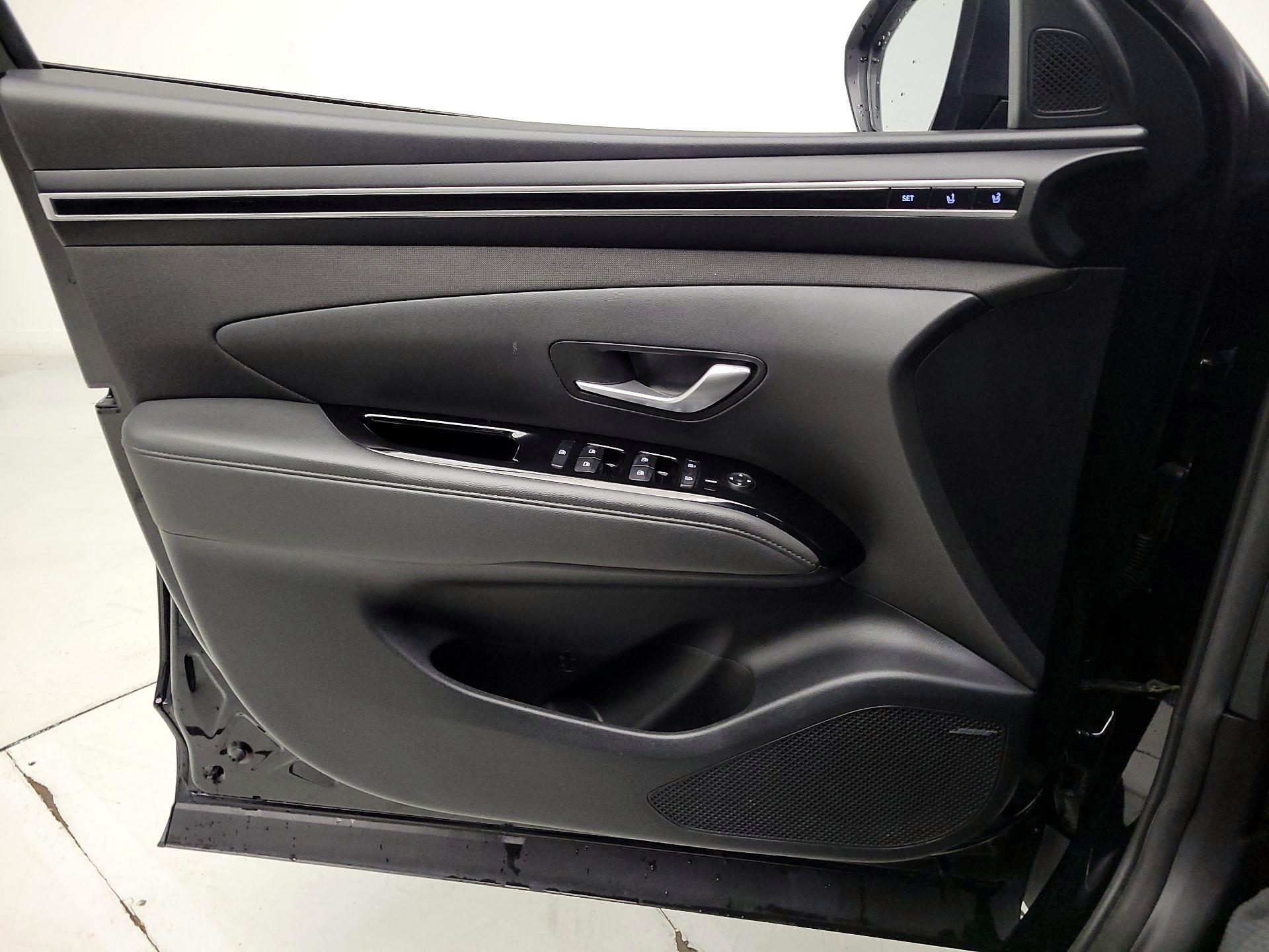 Thumbnail: 2022 Hyundai Tucson - 12