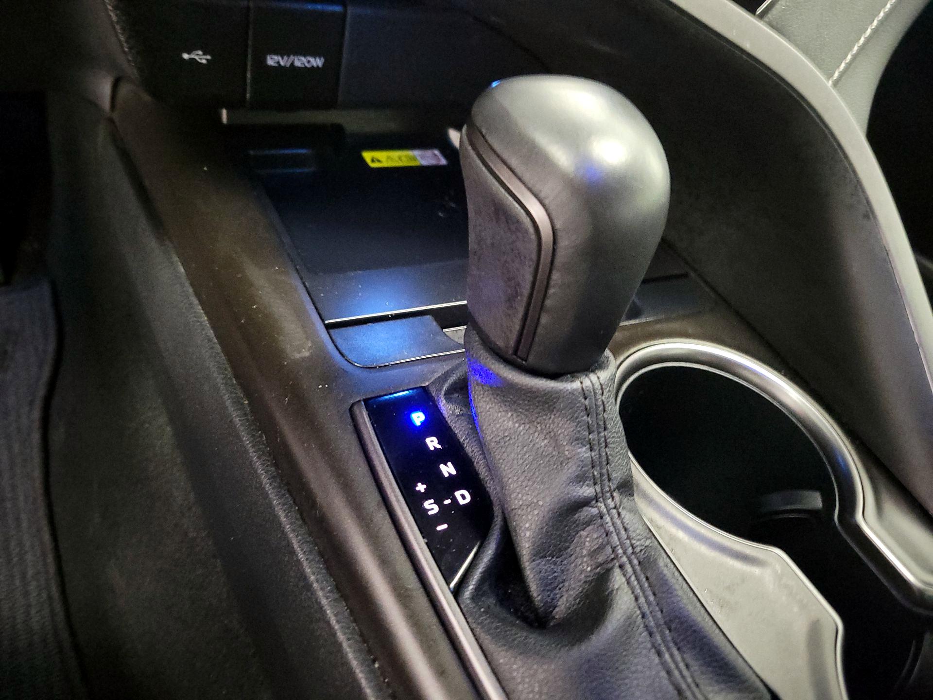 Thumbnail: 2023 Toyota Camry - 18