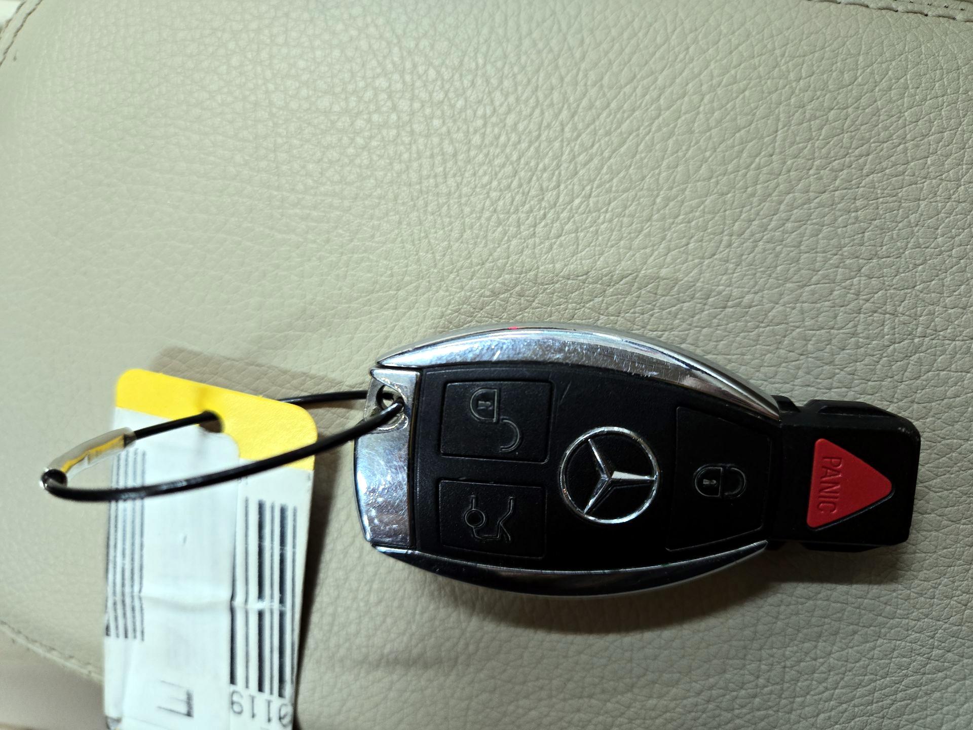 Thumbnail: 2016 Mercedes-Benz GLA - 20