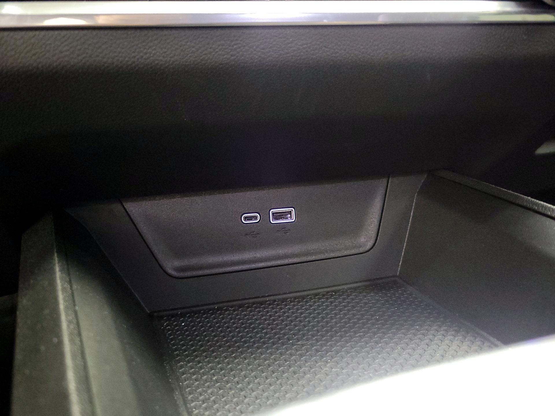 Thumbnail: 2025 Chevrolet Equinox - 18