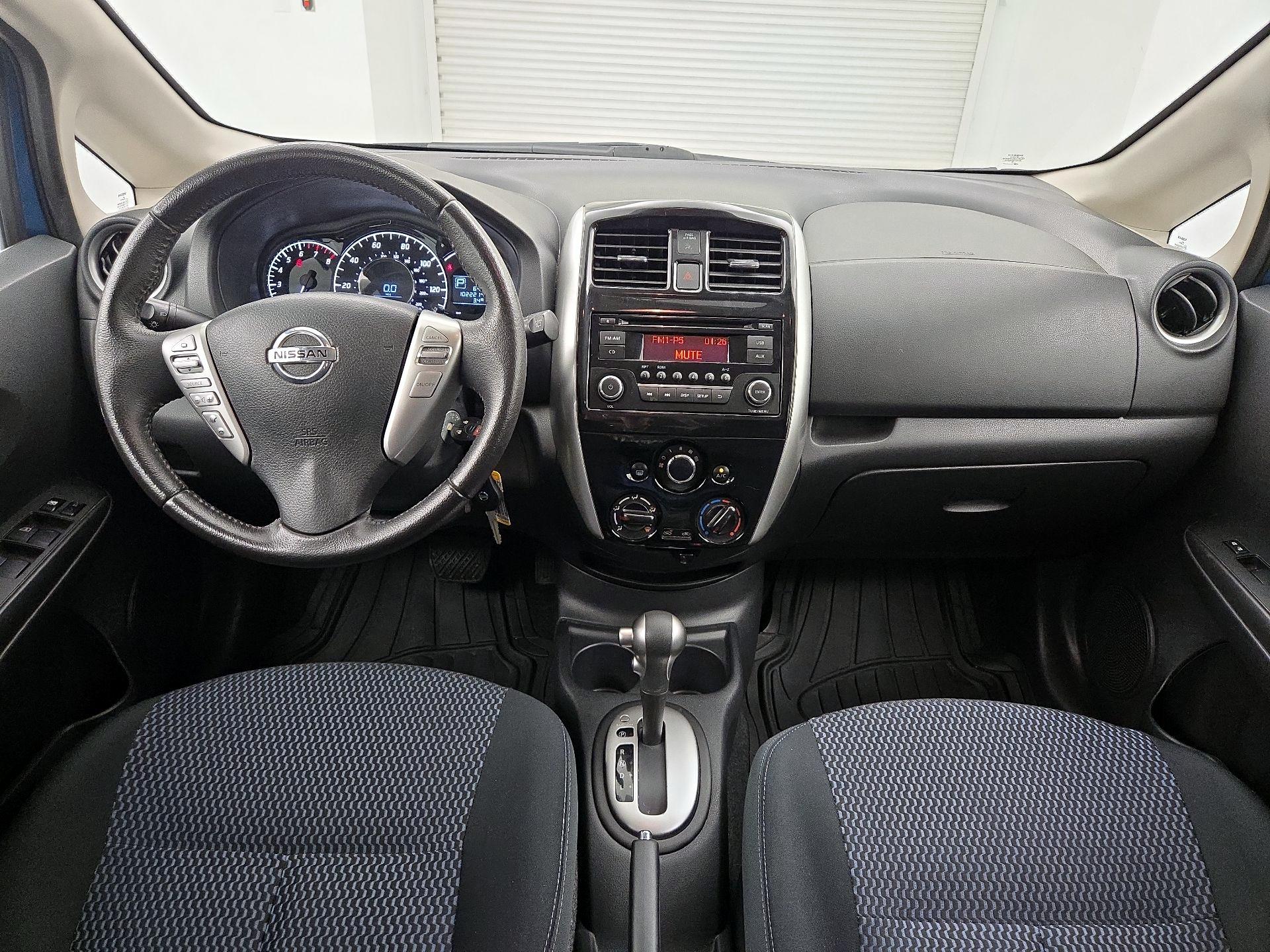 Thumbnail: 2015 Nissan Versa Note - 9