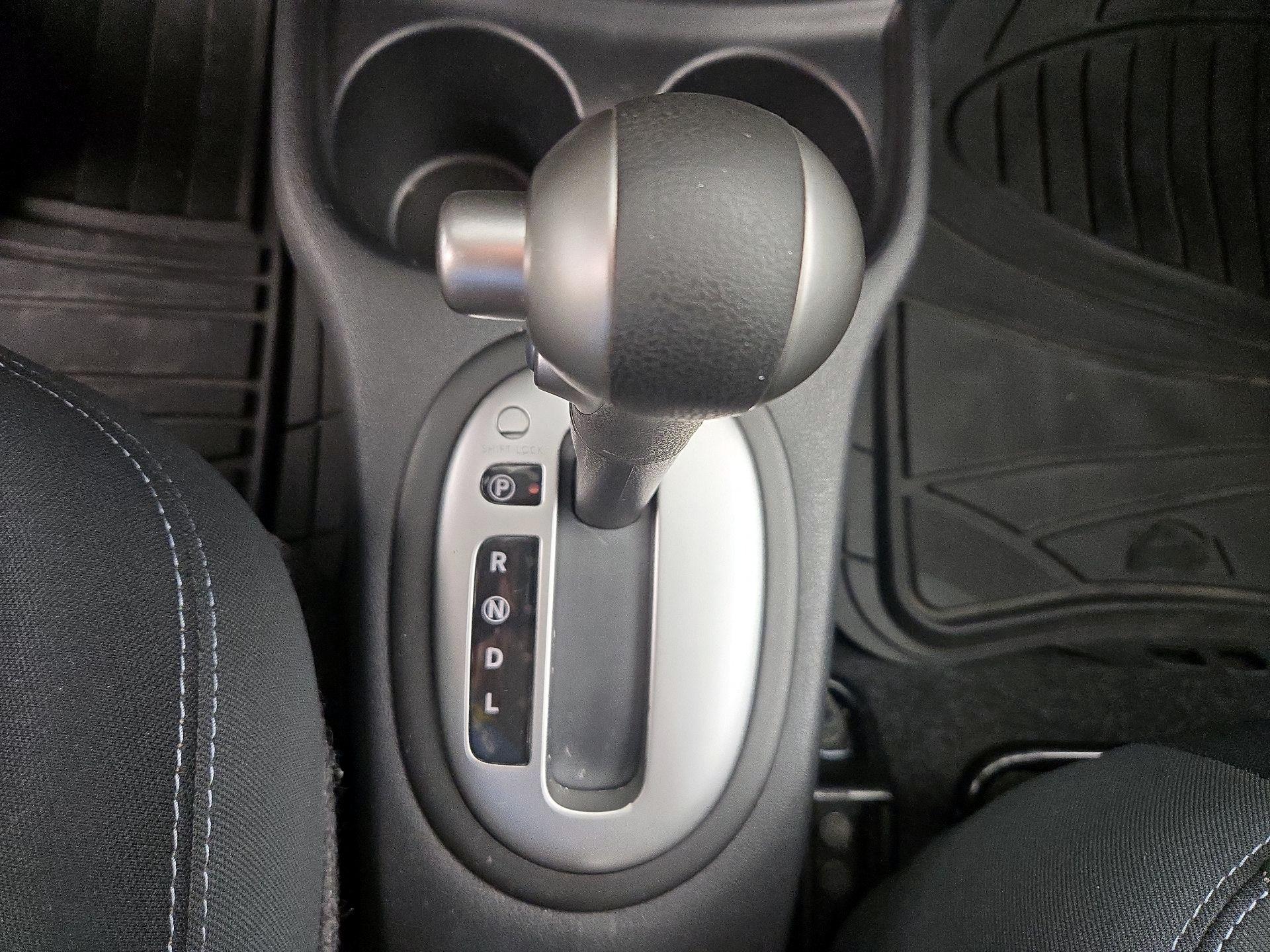 Thumbnail: 2015 Nissan Versa Note - 15