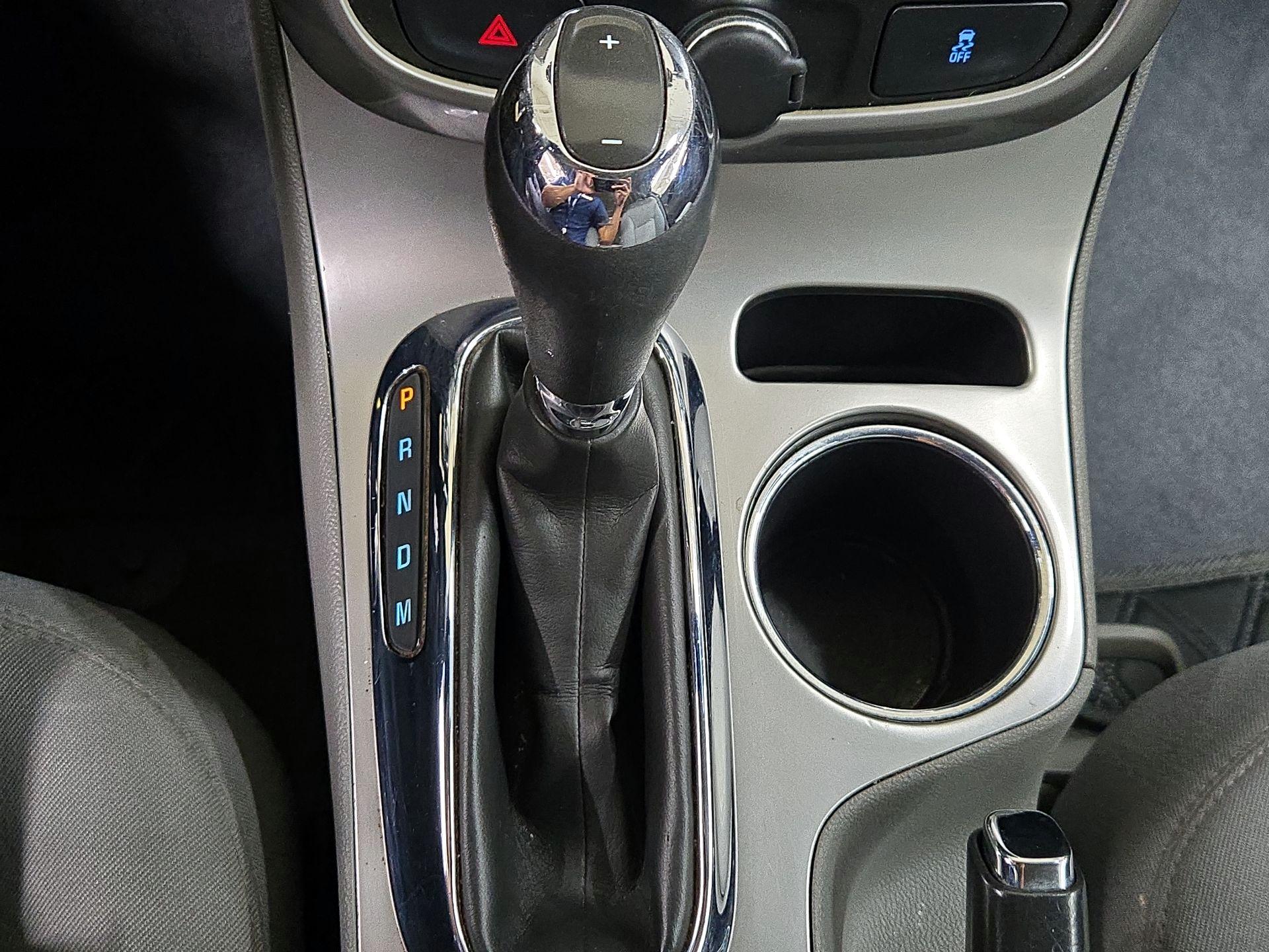 Thumbnail: 2016 Chevrolet Malibu - 16