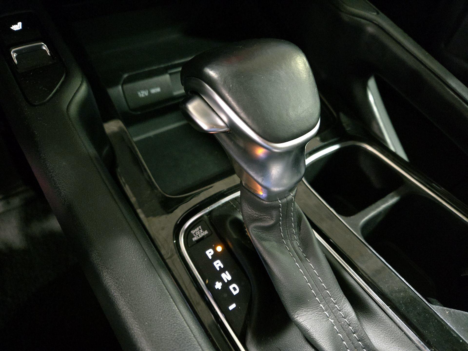 Thumbnail: 2021 Kia Telluride - 17