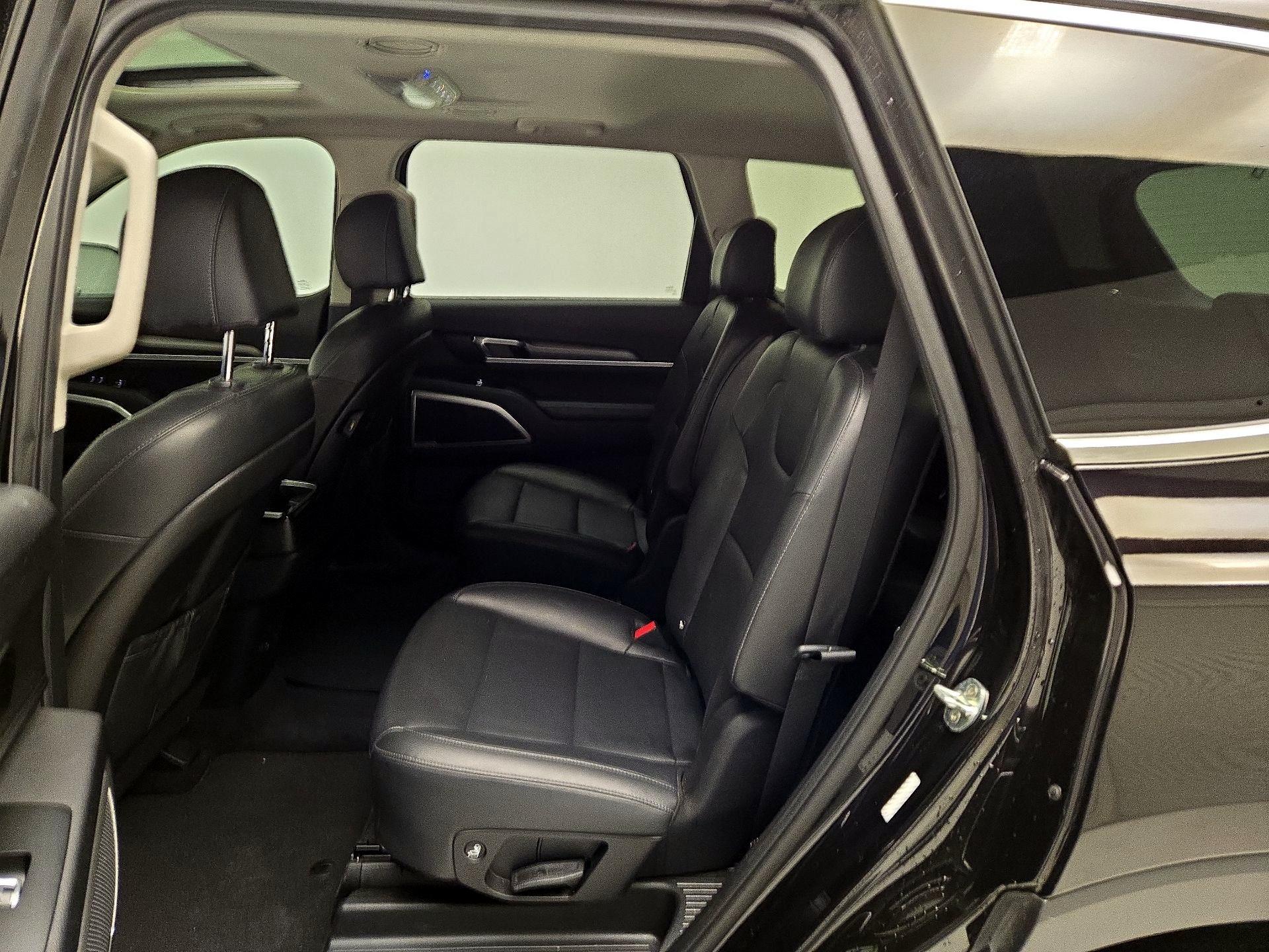 Thumbnail: 2021 Kia Telluride - 20