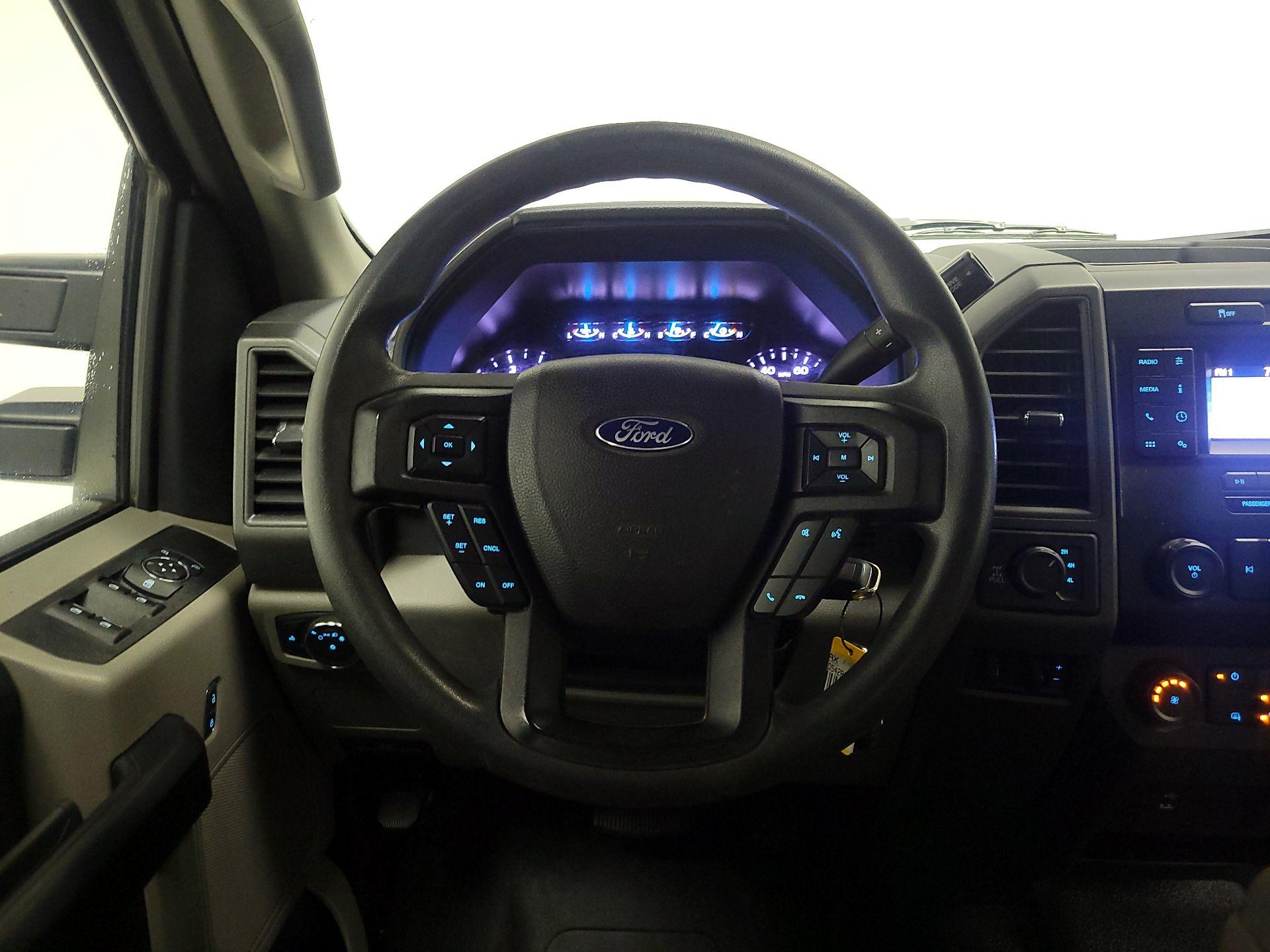 Thumbnail: 2021 Ford F-250 - 10