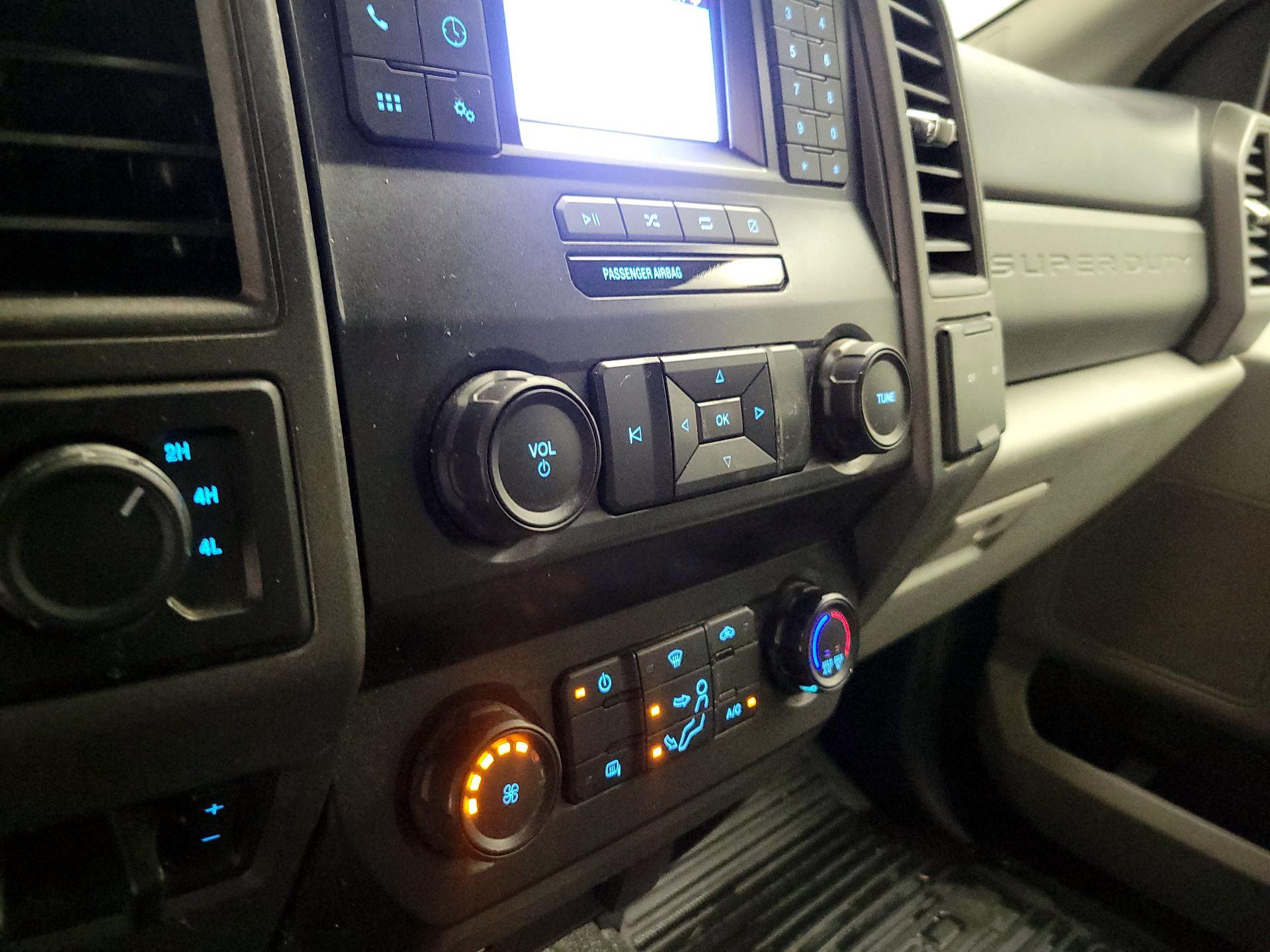 Thumbnail: 2021 Ford F-250 - 15