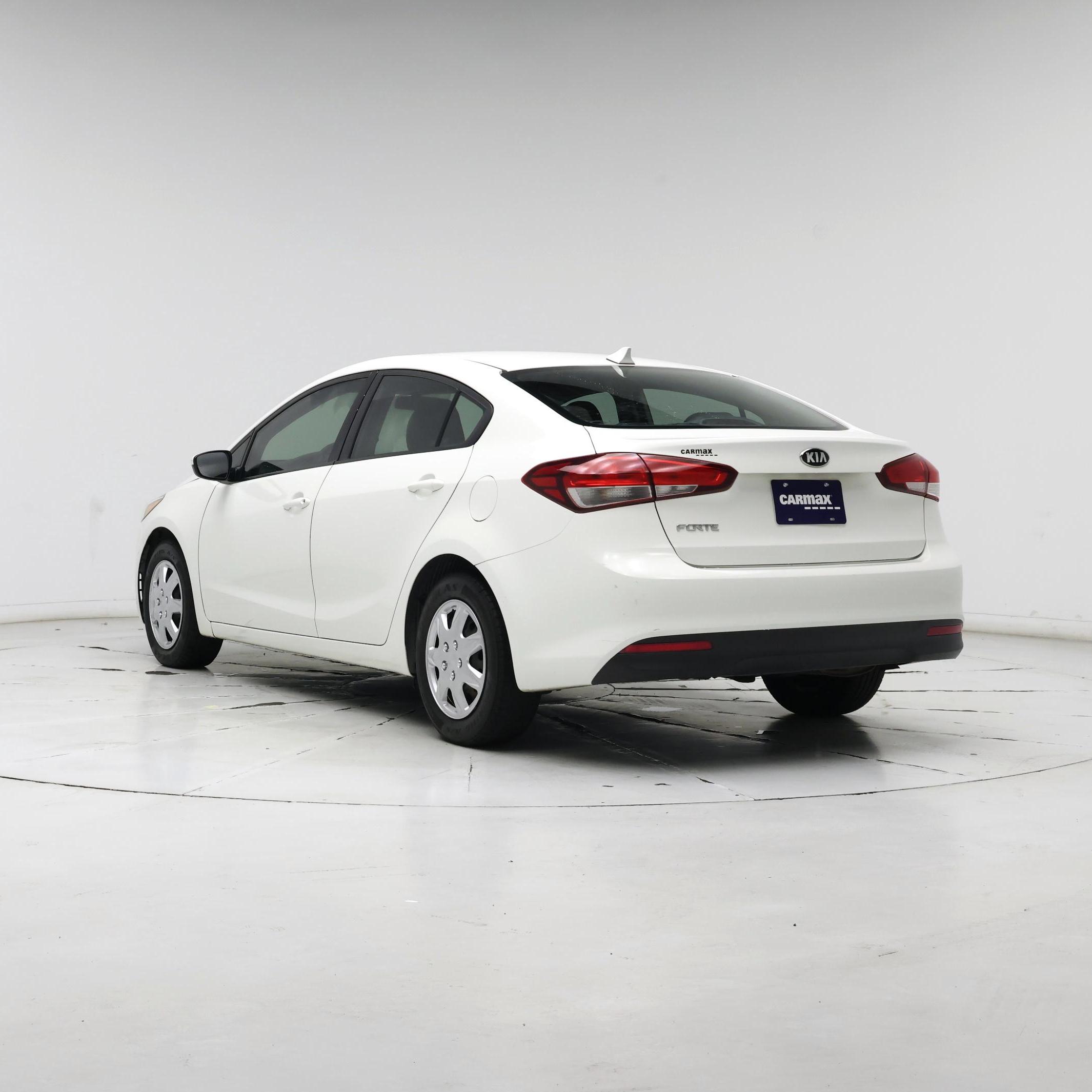 Thumbnail: 2018 Kia Forte - 2