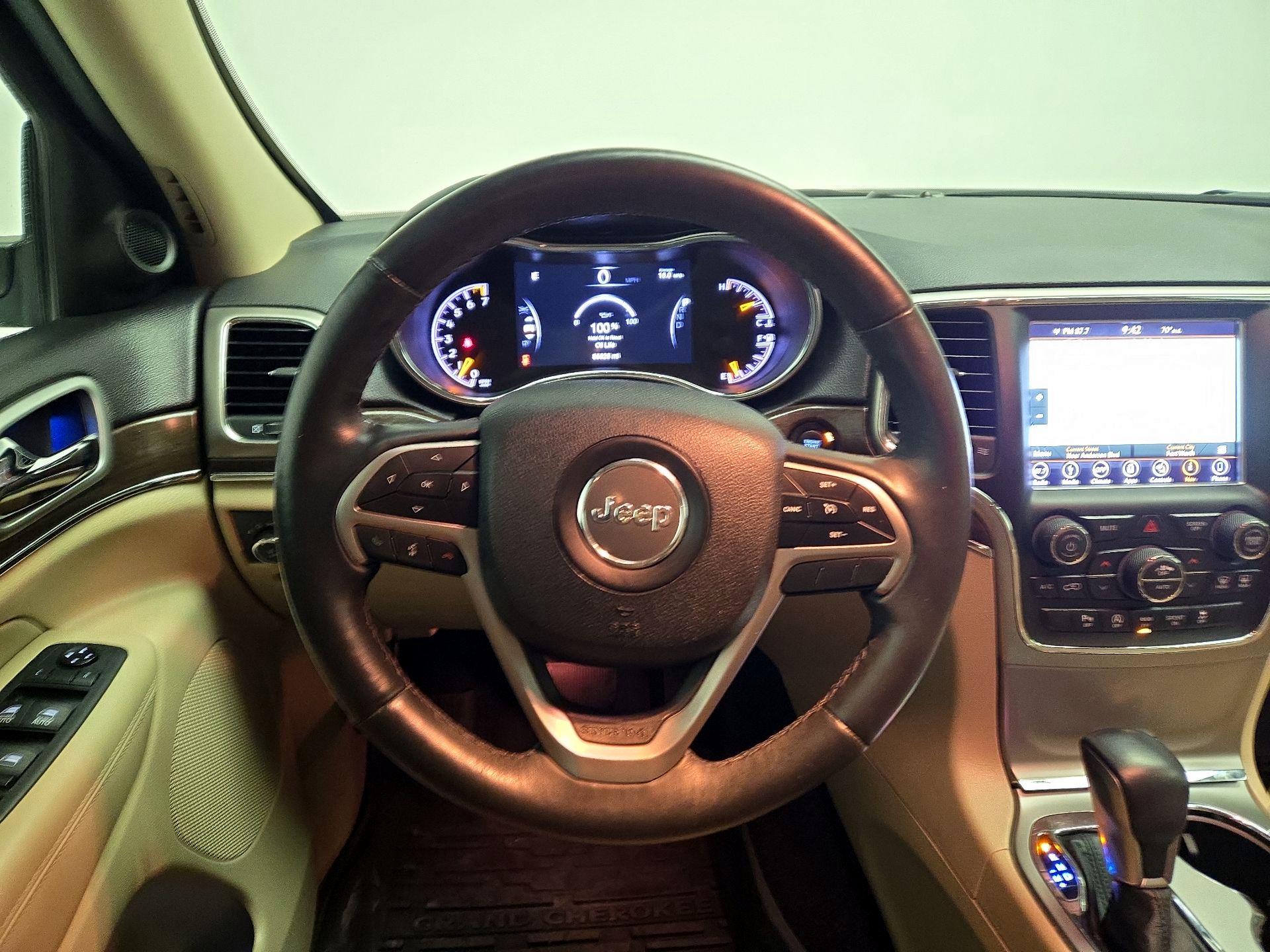 Thumbnail: 2018 Jeep Grand Cherokee - 10