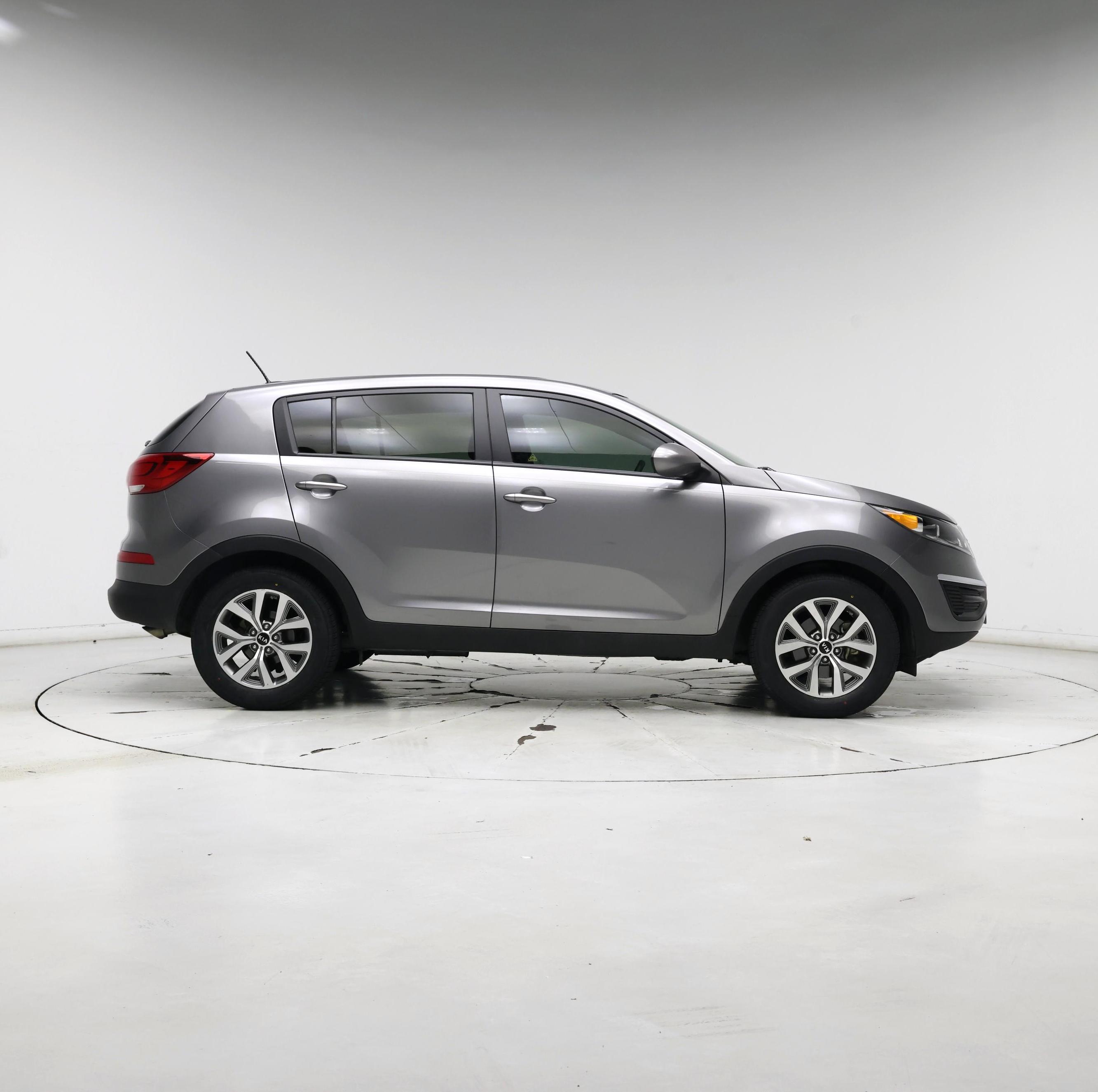 Thumbnail: 2016 Kia Sportage - 7