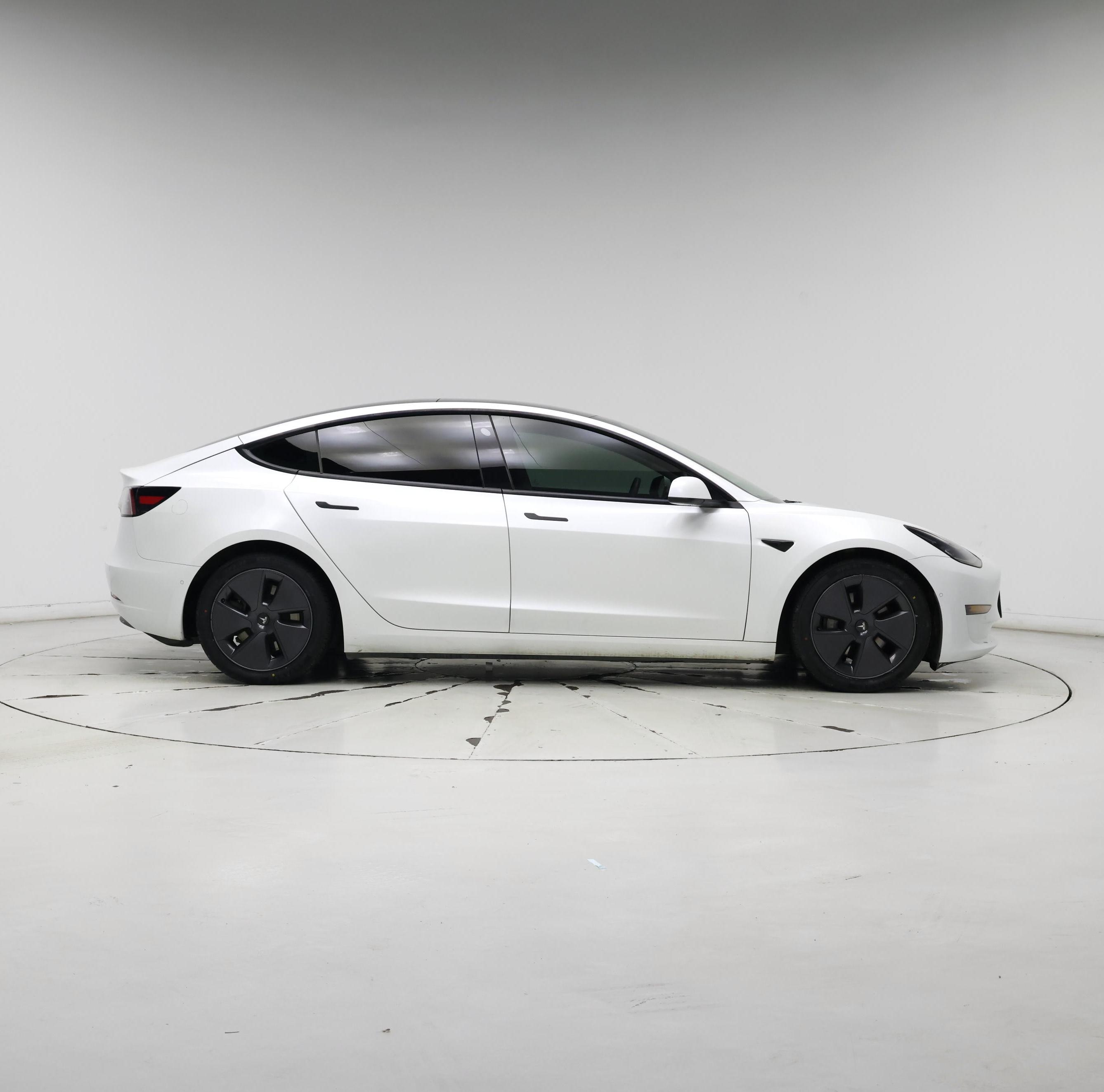 Thumbnail: 2021 Tesla Model 3 - 7