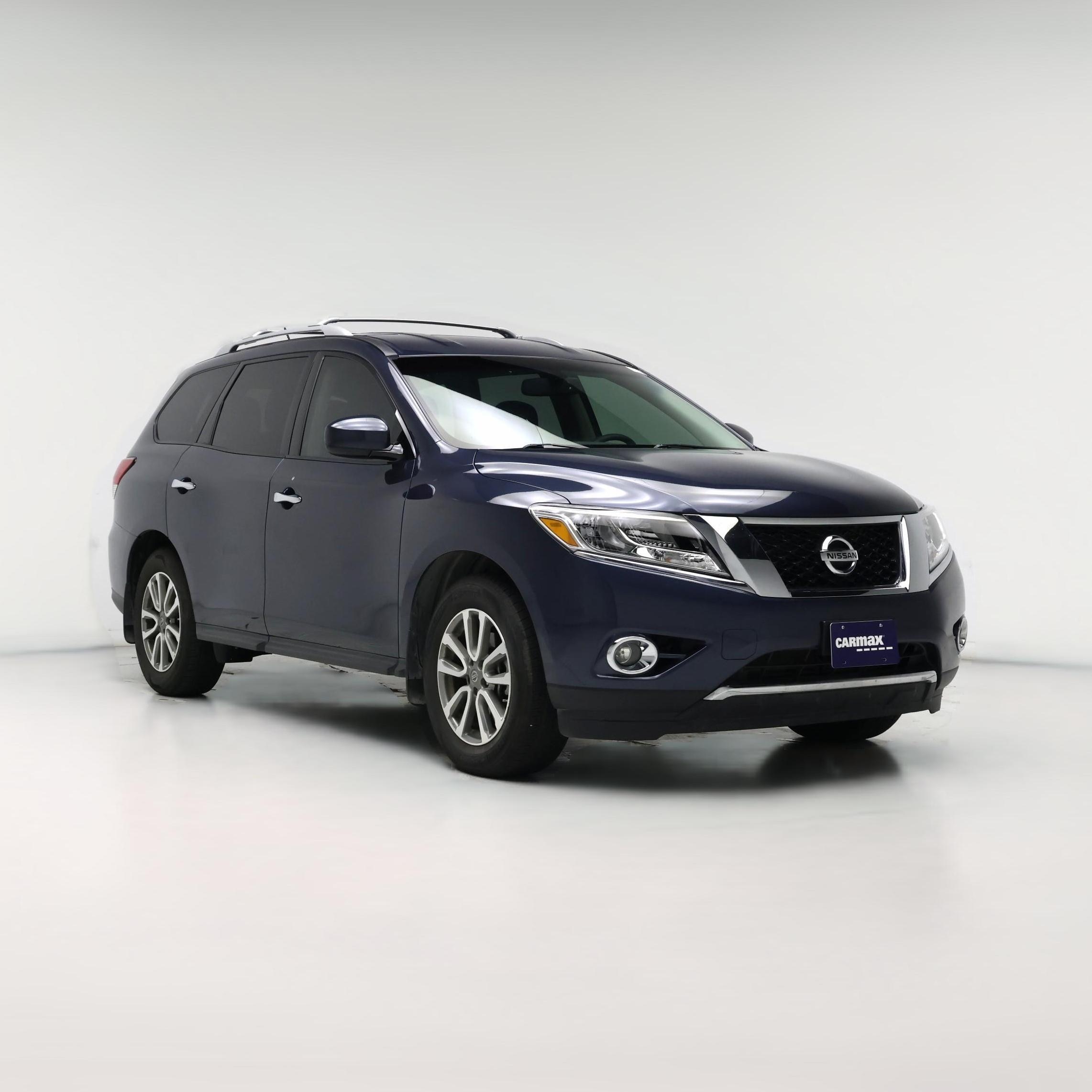 Thumbnail: 2016 Nissan Pathfinder - 1