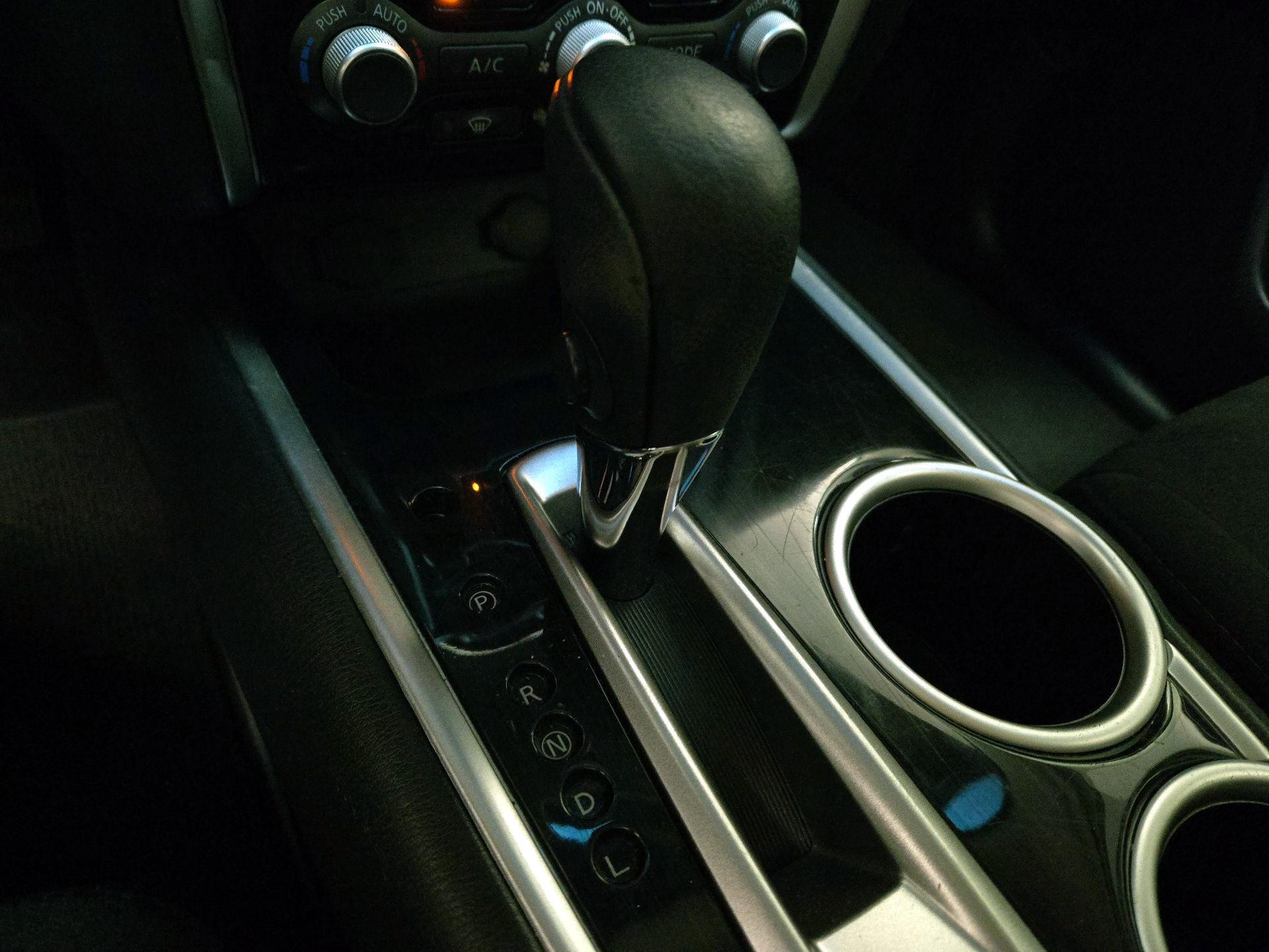 Thumbnail: 2016 Nissan Pathfinder - 17