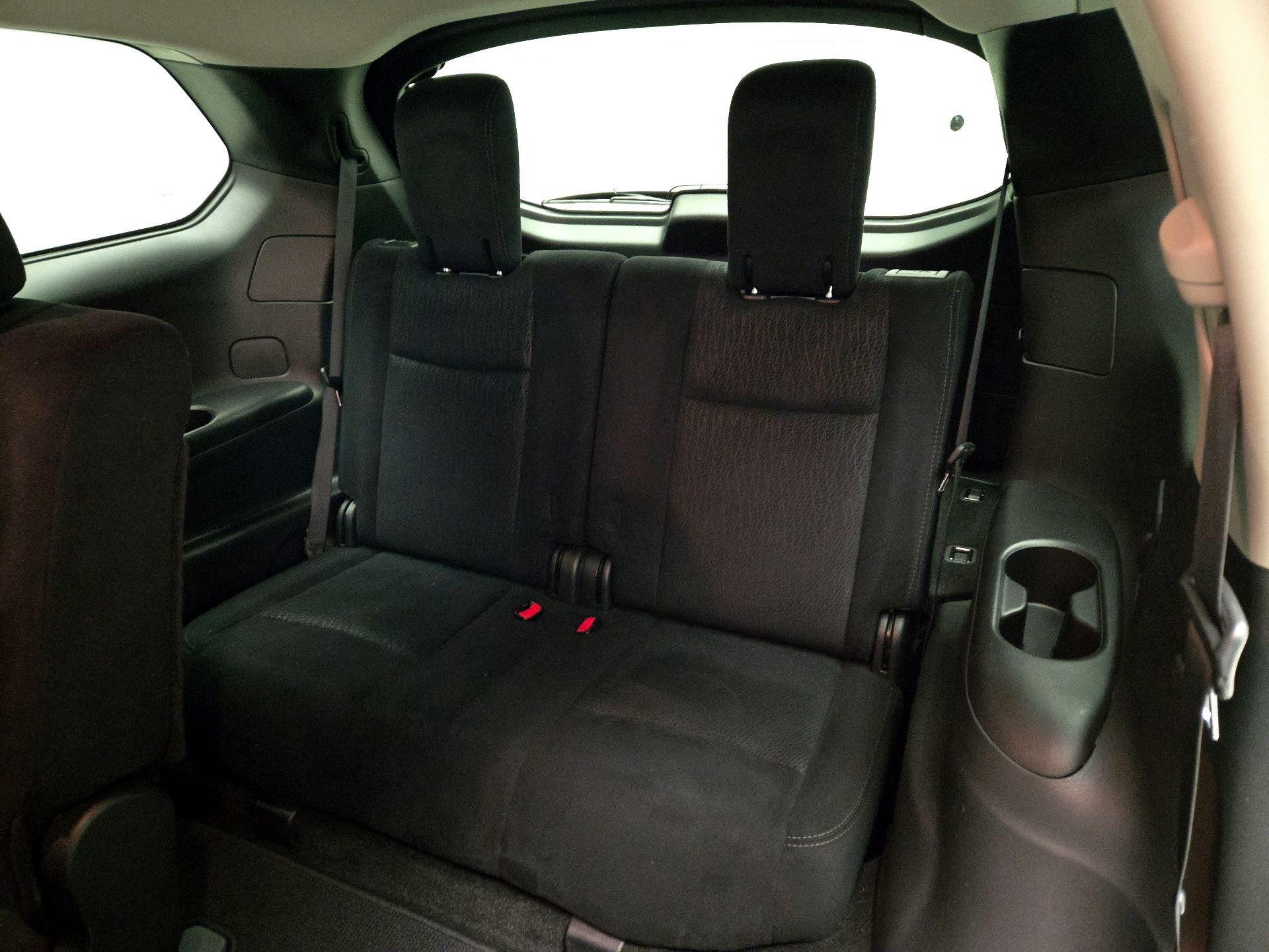 Thumbnail: 2016 Nissan Pathfinder - 20