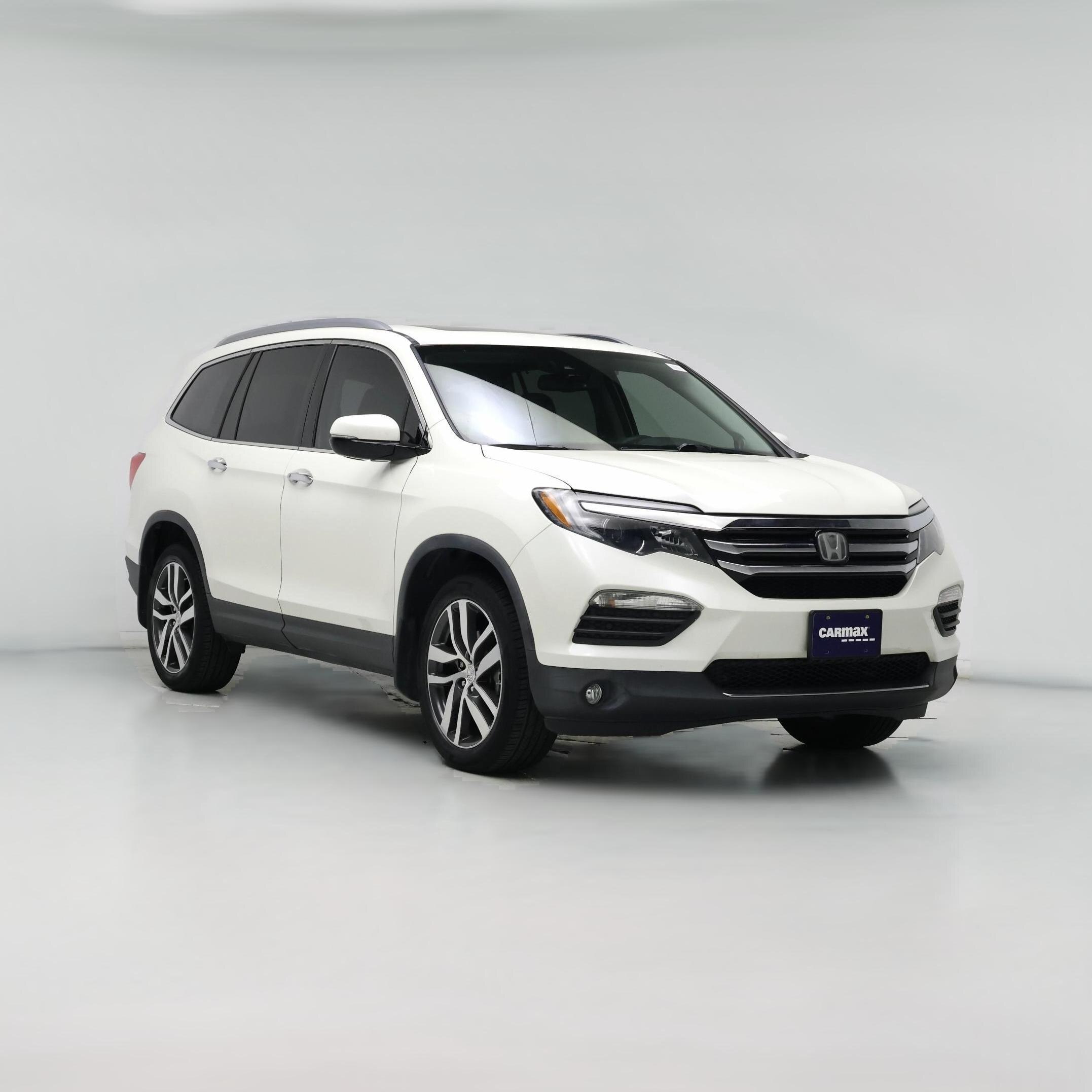 Thumbnail: 2017 Honda Pilot - 1