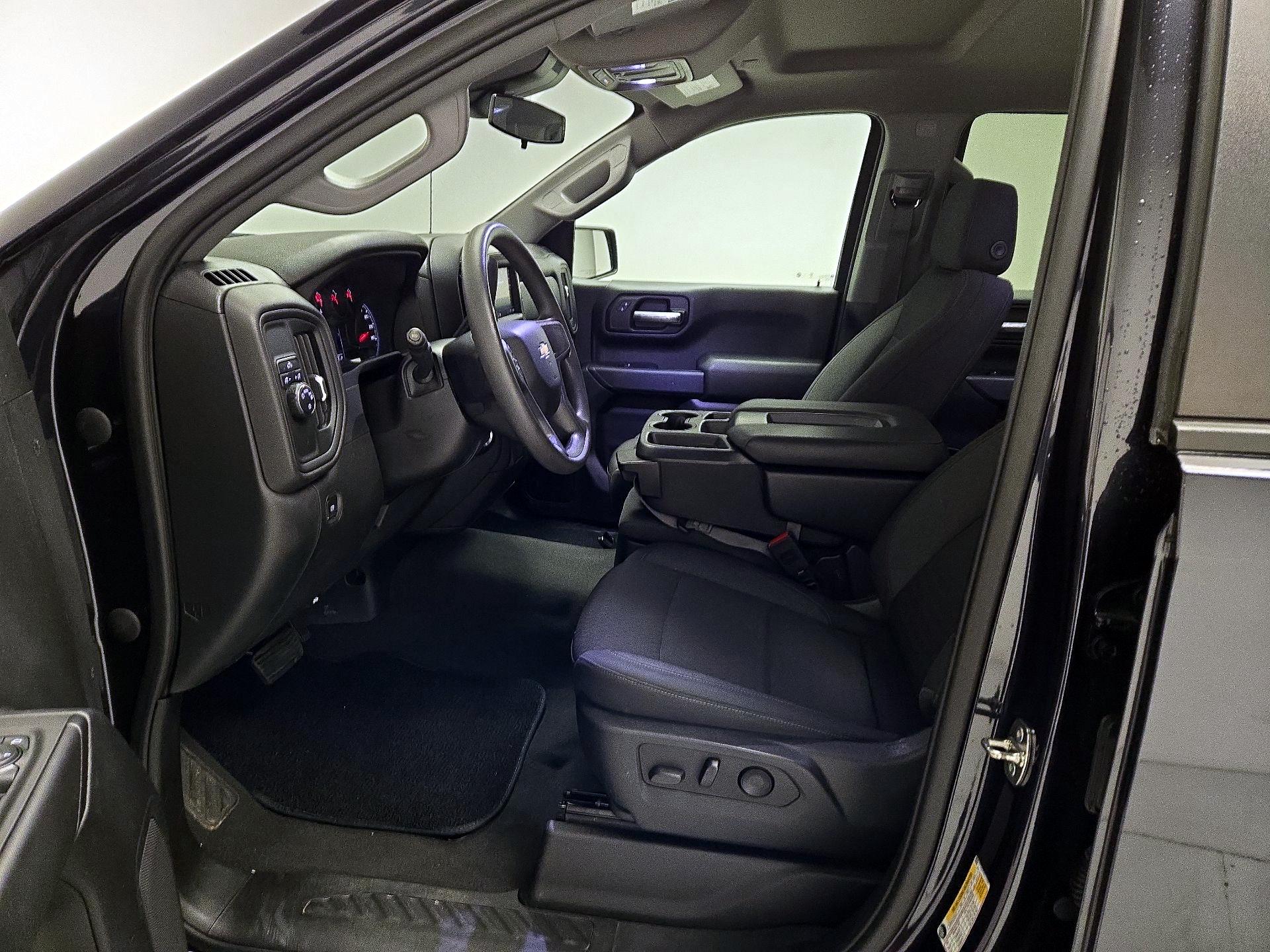 Thumbnail: 2023 Chevrolet Silverado 1500 - 11