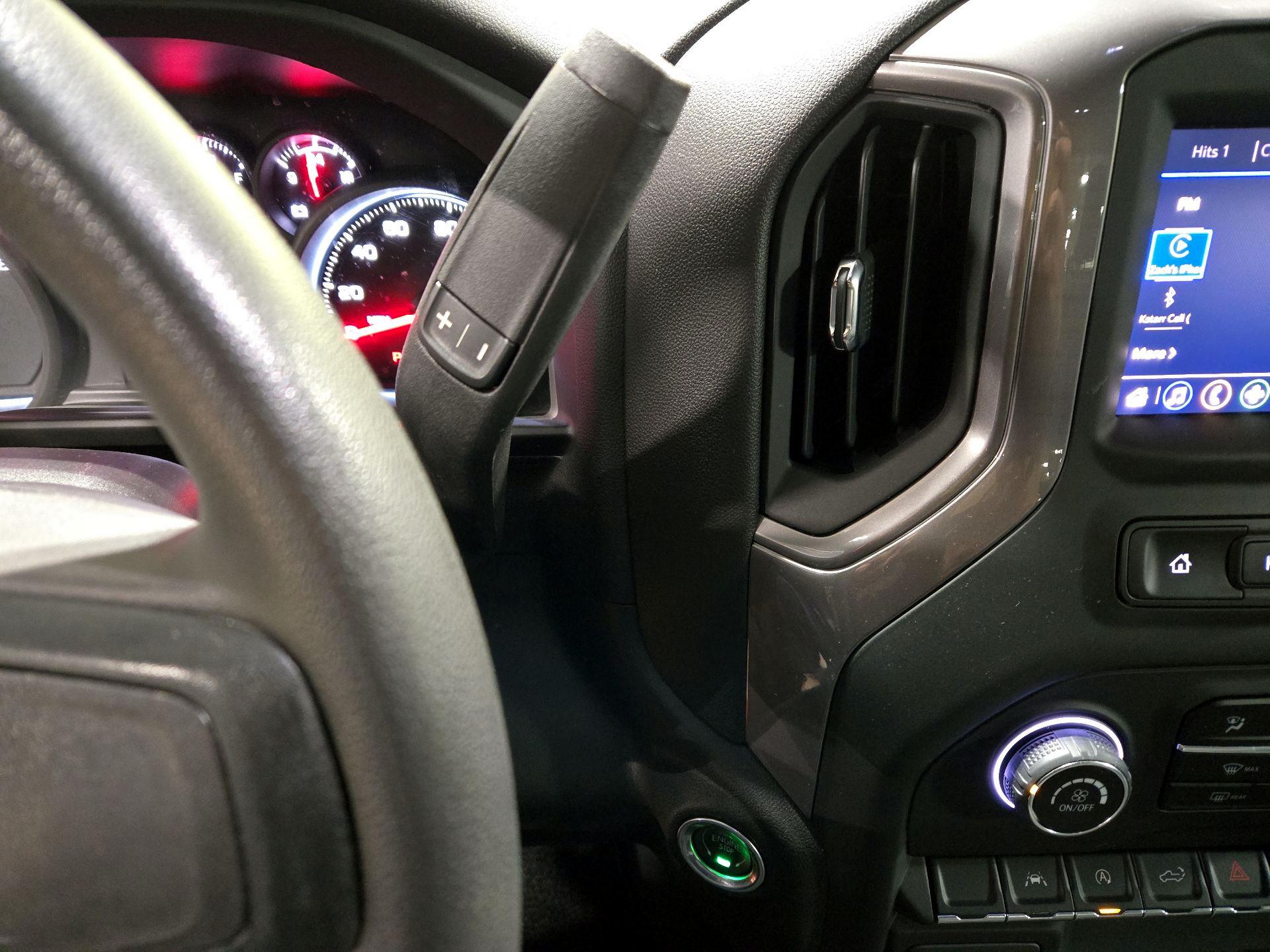 Thumbnail: 2023 Chevrolet Silverado 1500 - 17