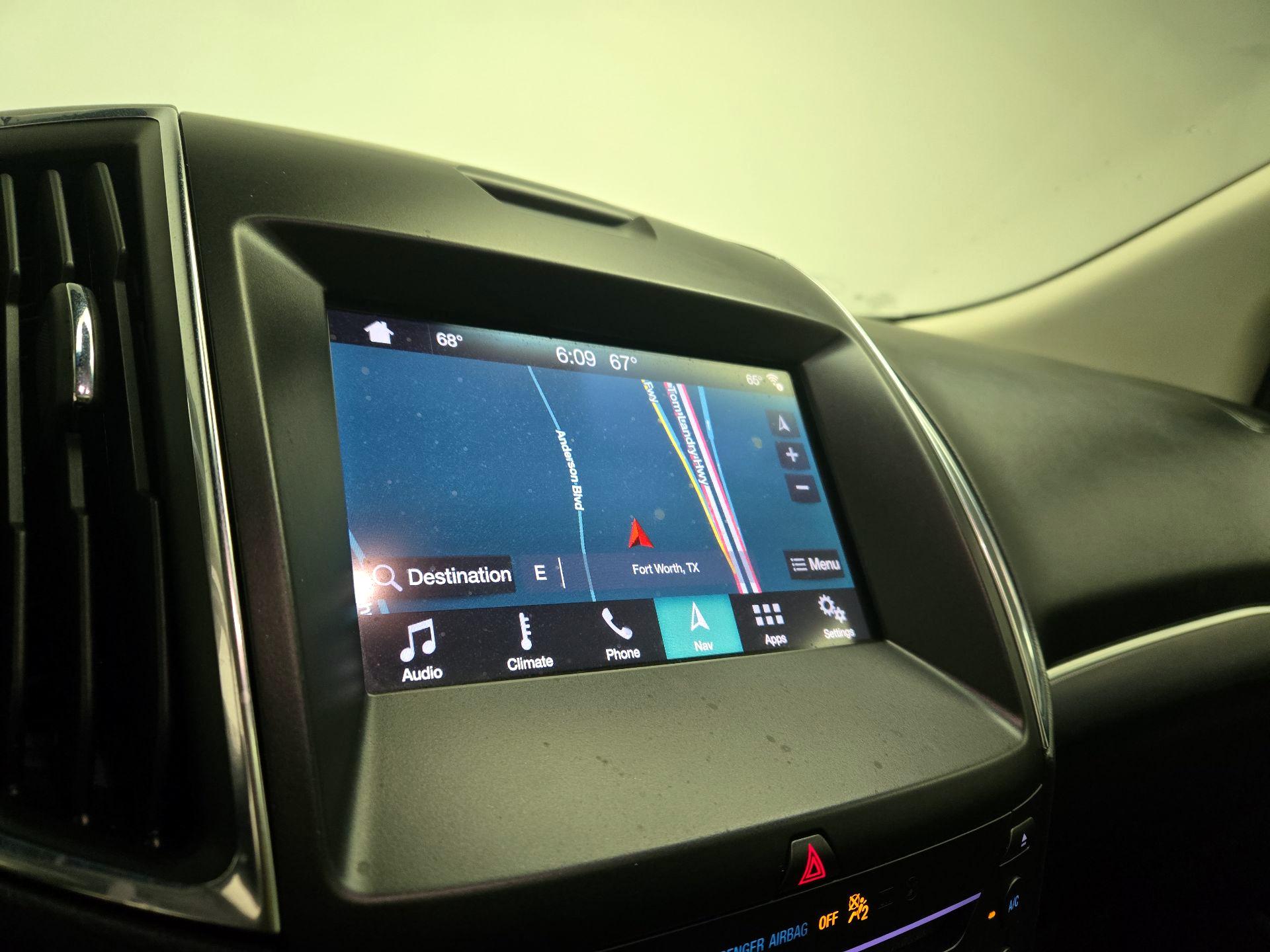 Thumbnail: 2019 Ford Edge - 14