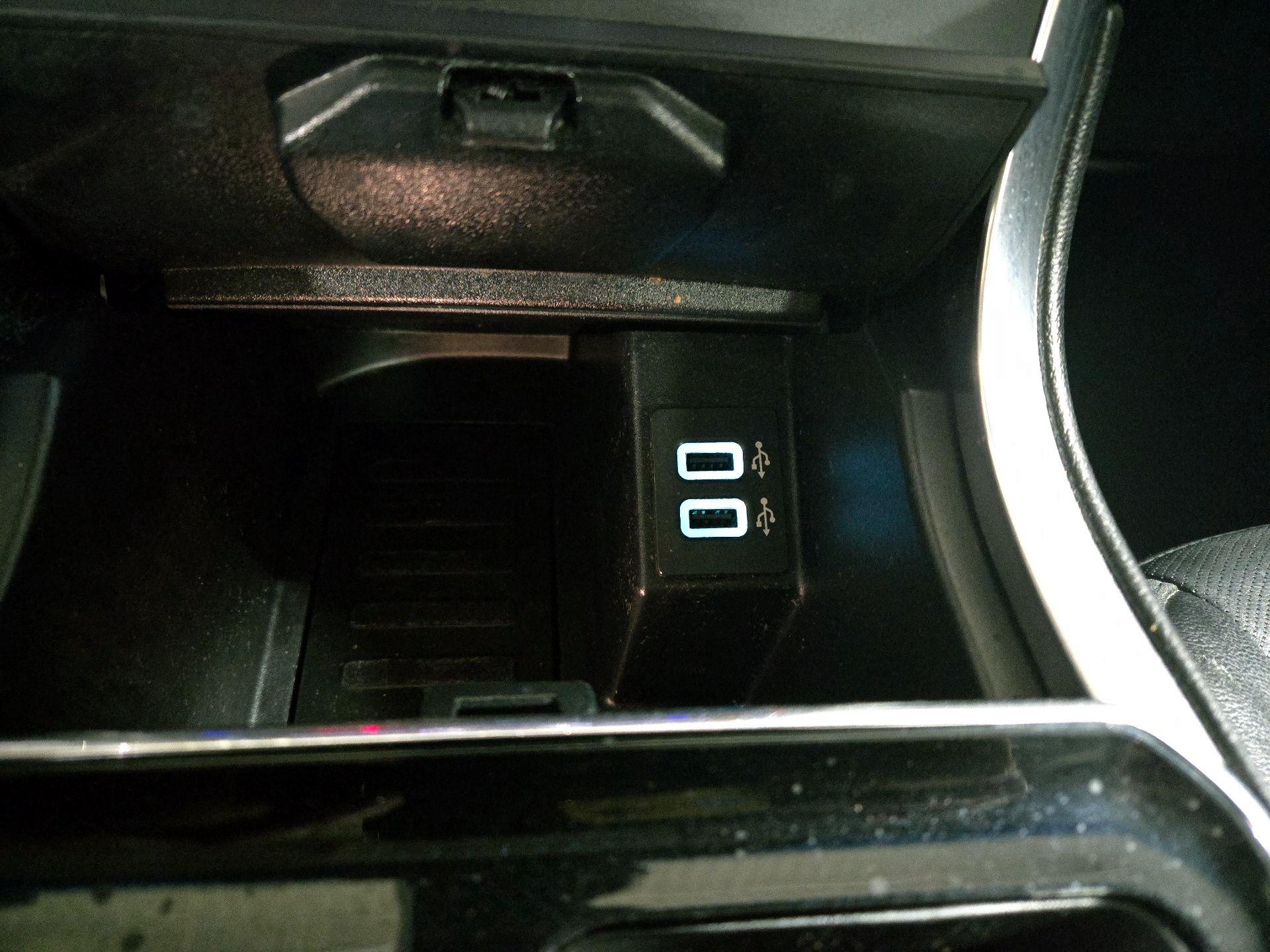 Thumbnail: 2019 Ford Edge - 19