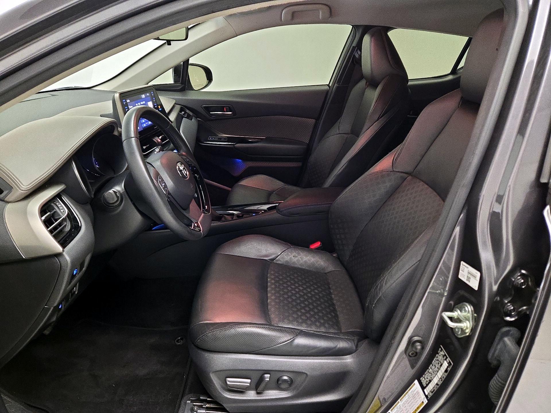 Thumbnail: 2021 Toyota C-HR - 11