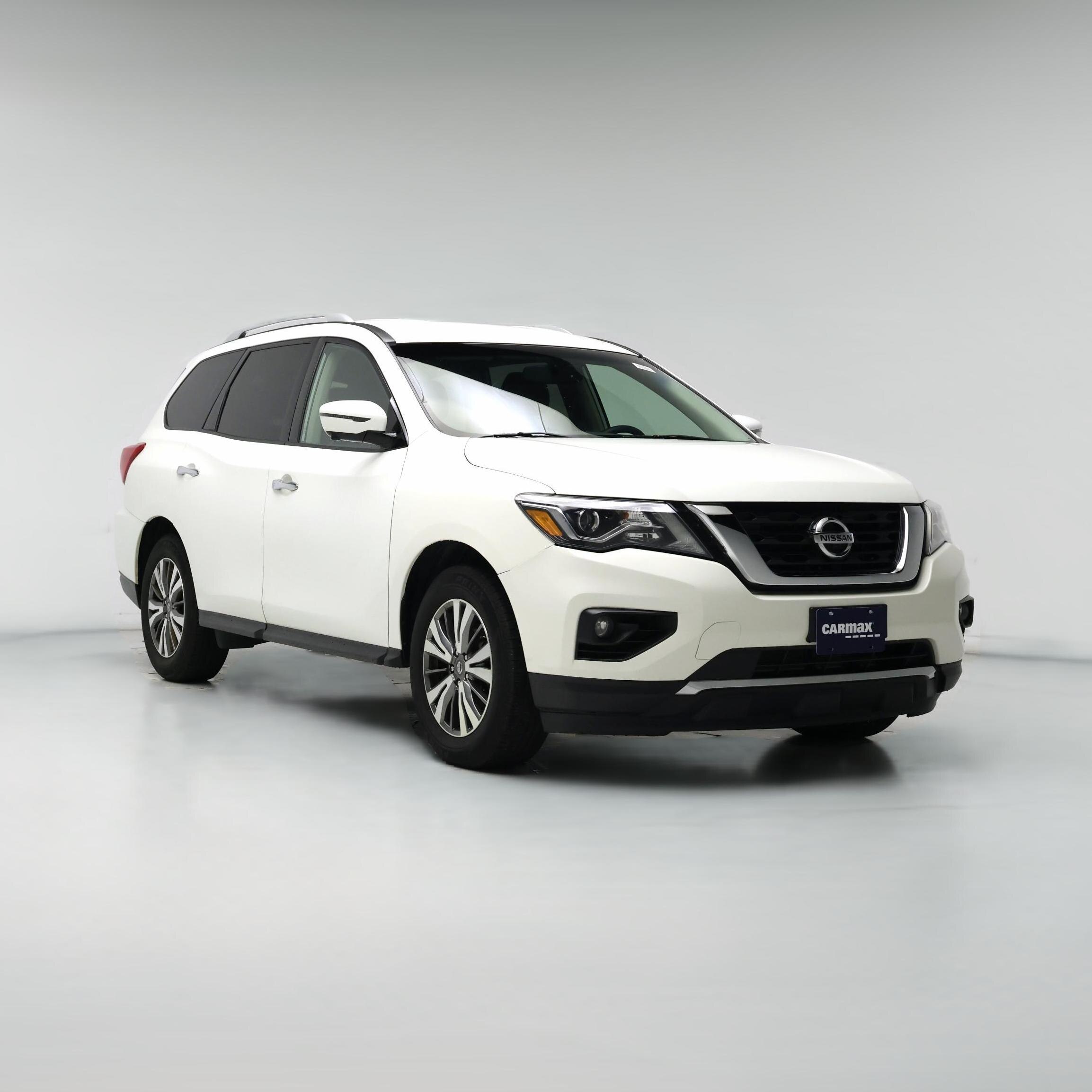 Thumbnail: 2019 Nissan Pathfinder - 1