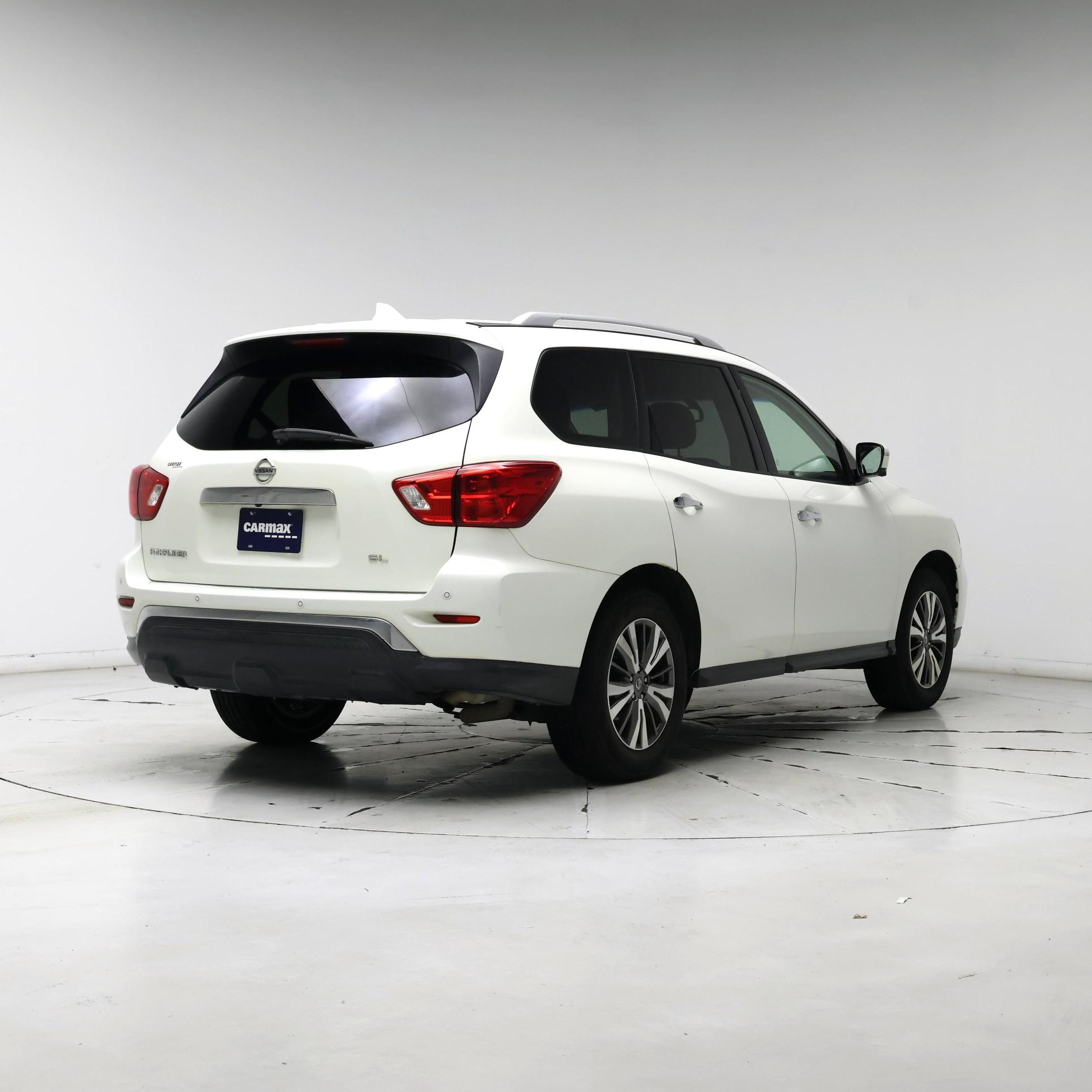 Thumbnail: 2019 Nissan Pathfinder - 8