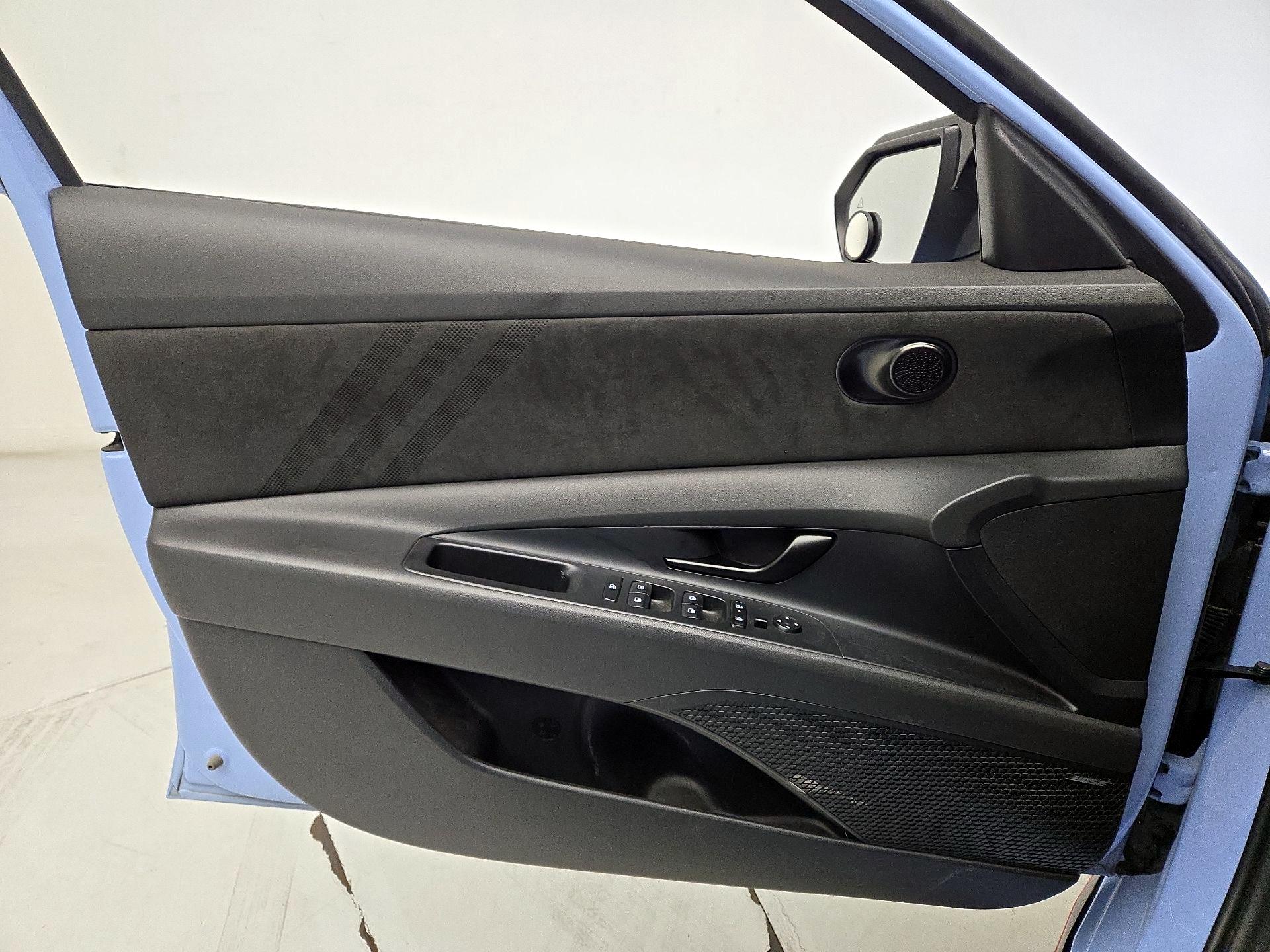 Thumbnail: 2025 Hyundai Elantra - 12