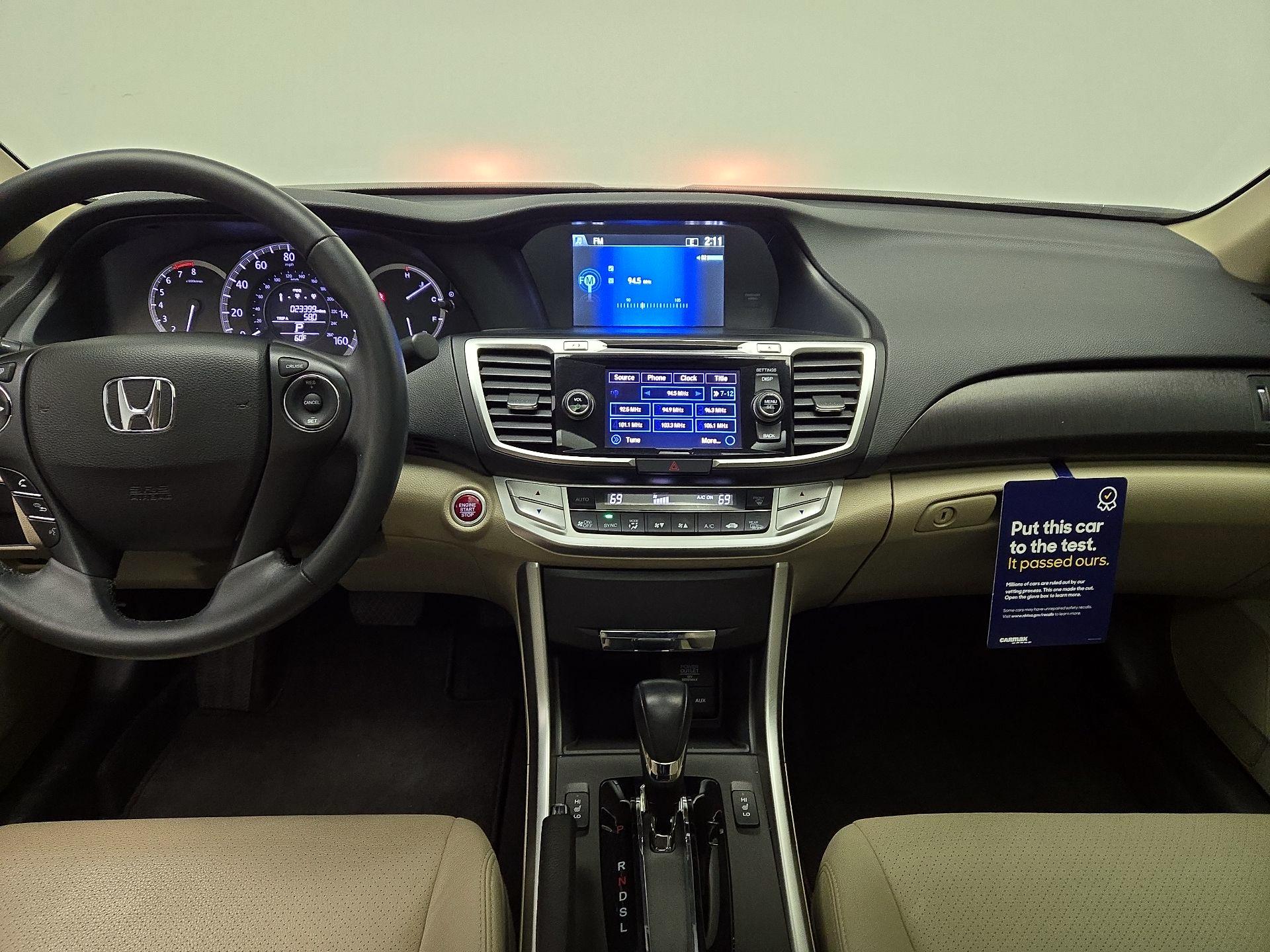 Thumbnail: 2015 Honda Accord - 9