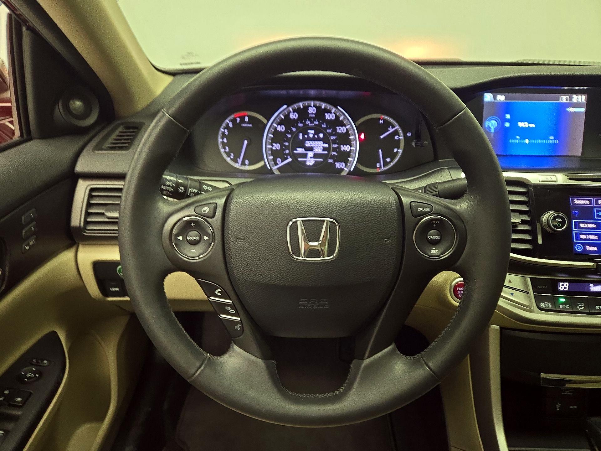 Thumbnail: 2015 Honda Accord - 10