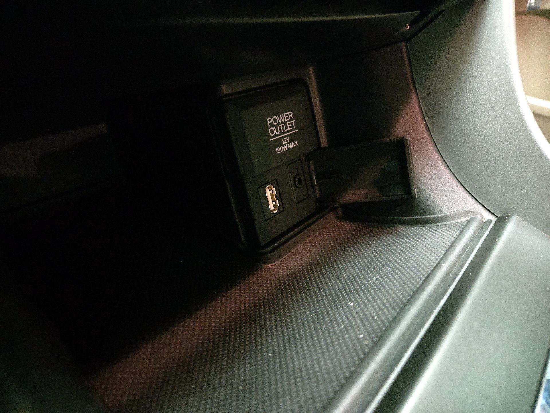 Thumbnail: 2015 Honda Accord - 18