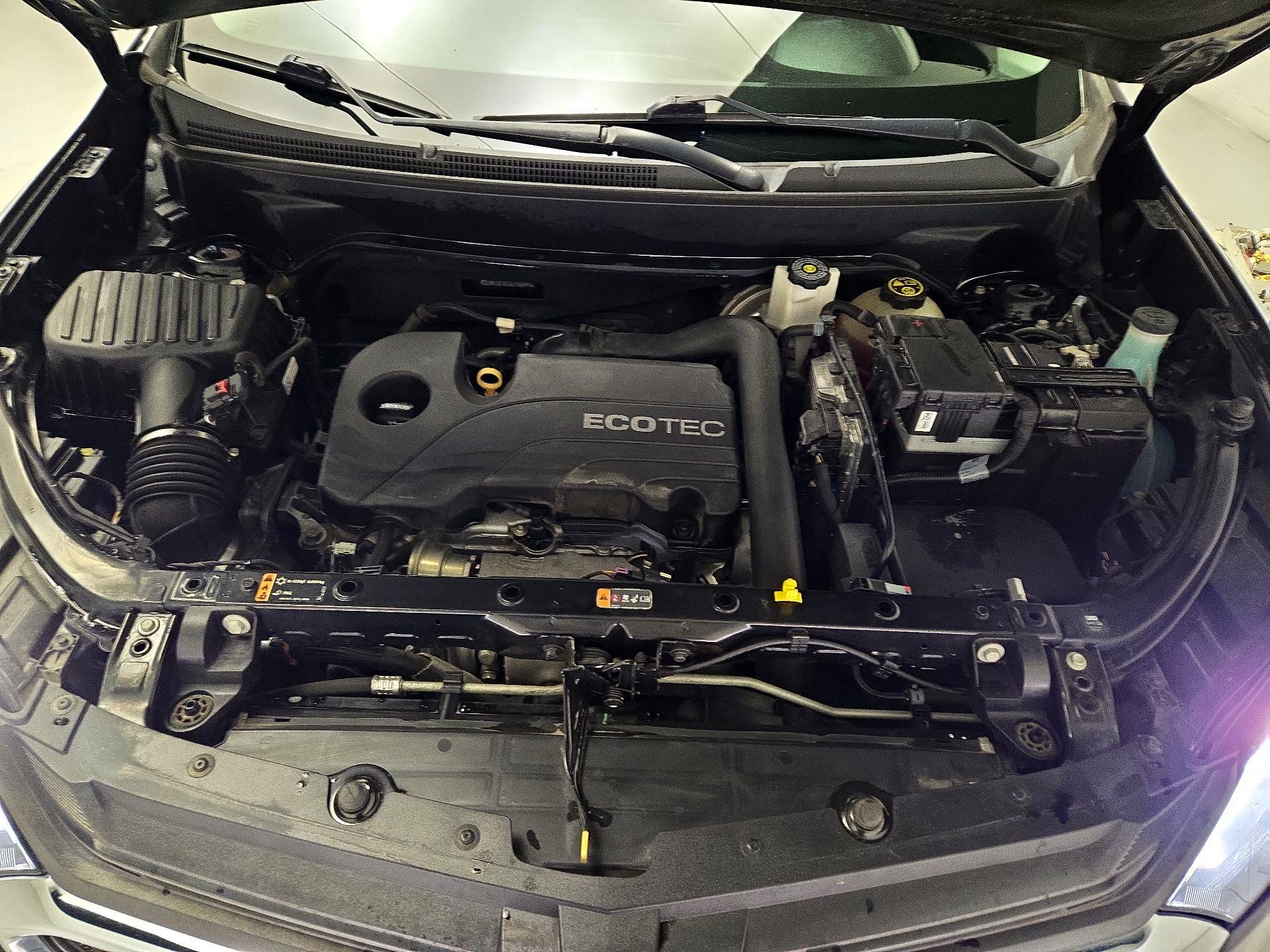 Thumbnail: 2018 Chevrolet Equinox - 20