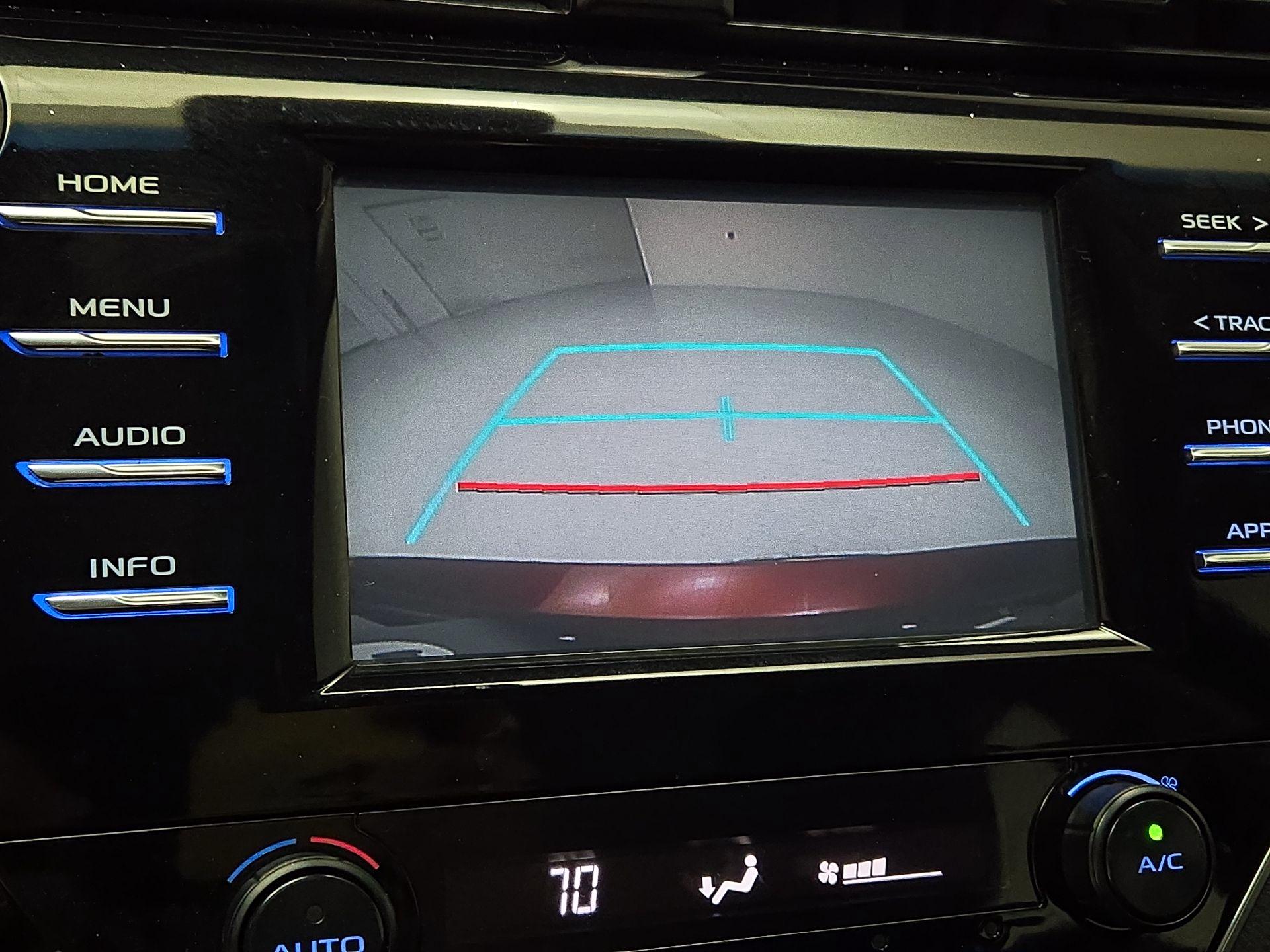 Thumbnail: 2018 Toyota Camry - 14