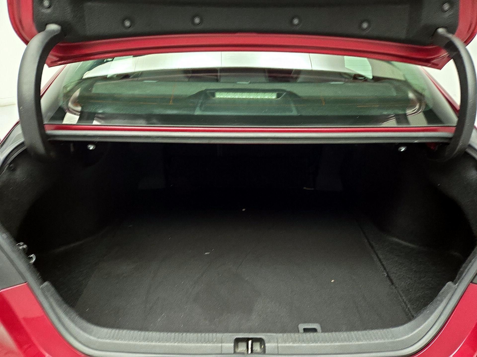 Thumbnail: 2018 Toyota Camry - 20