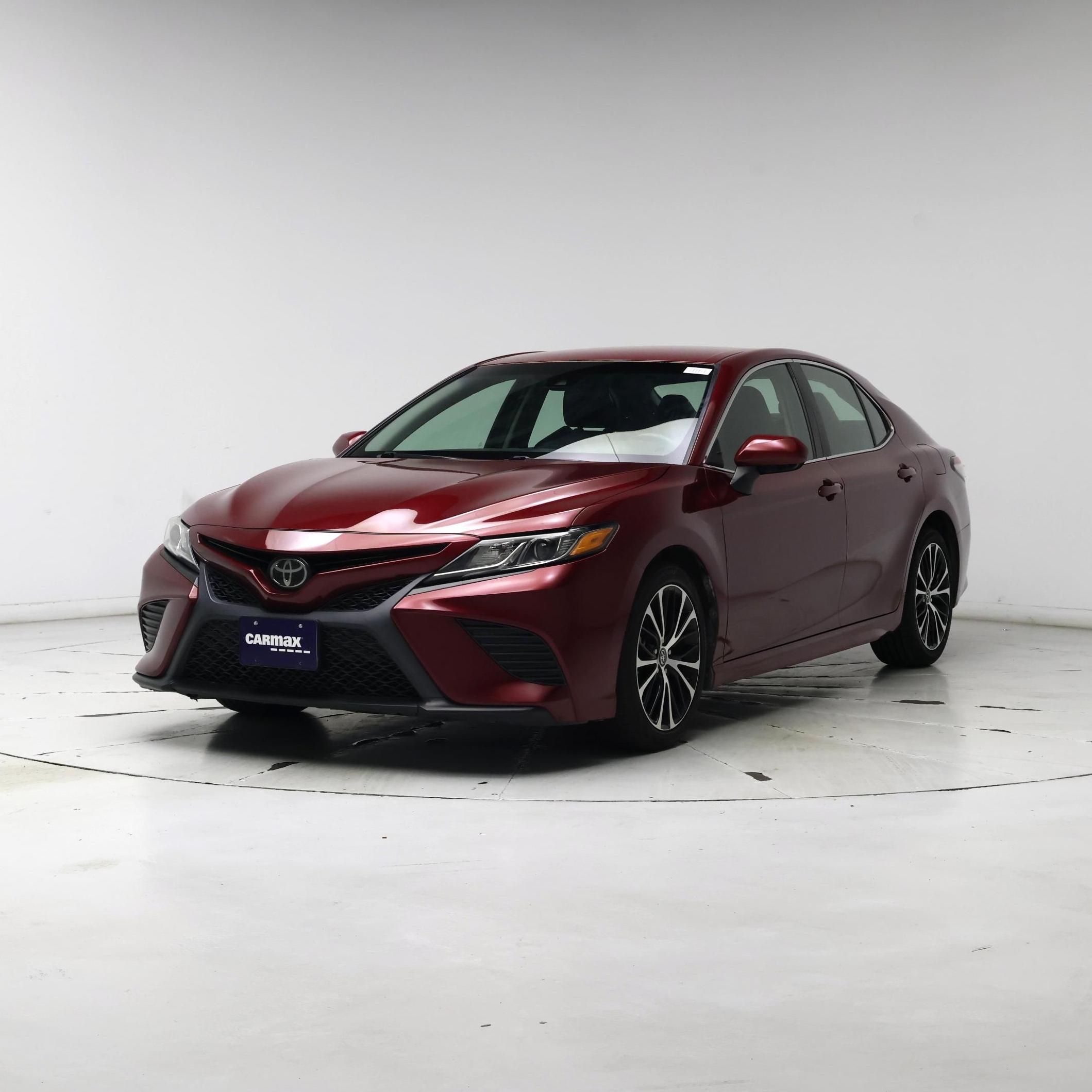 Thumbnail: 2018 Toyota Camry - 4