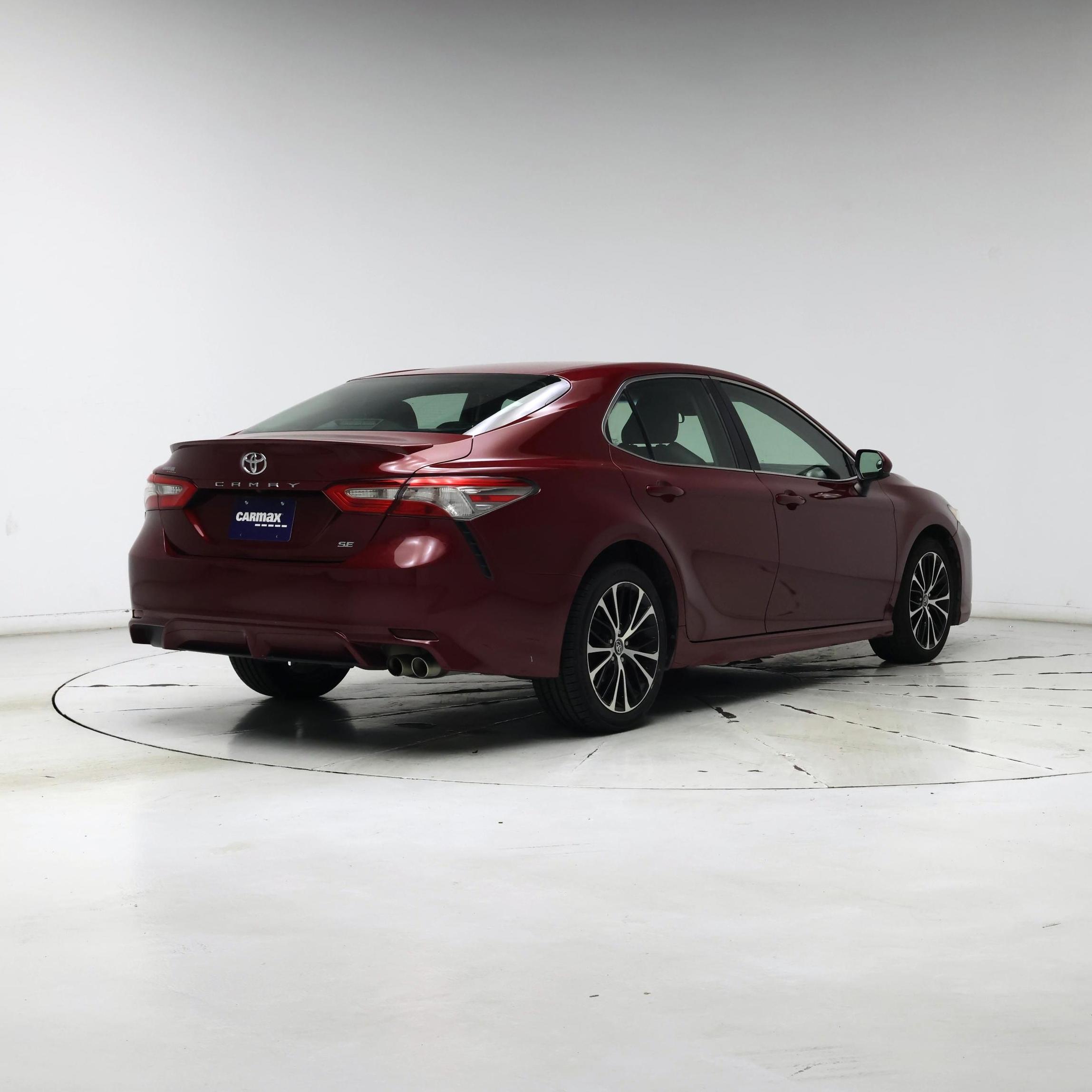 Thumbnail: 2018 Toyota Camry - 8