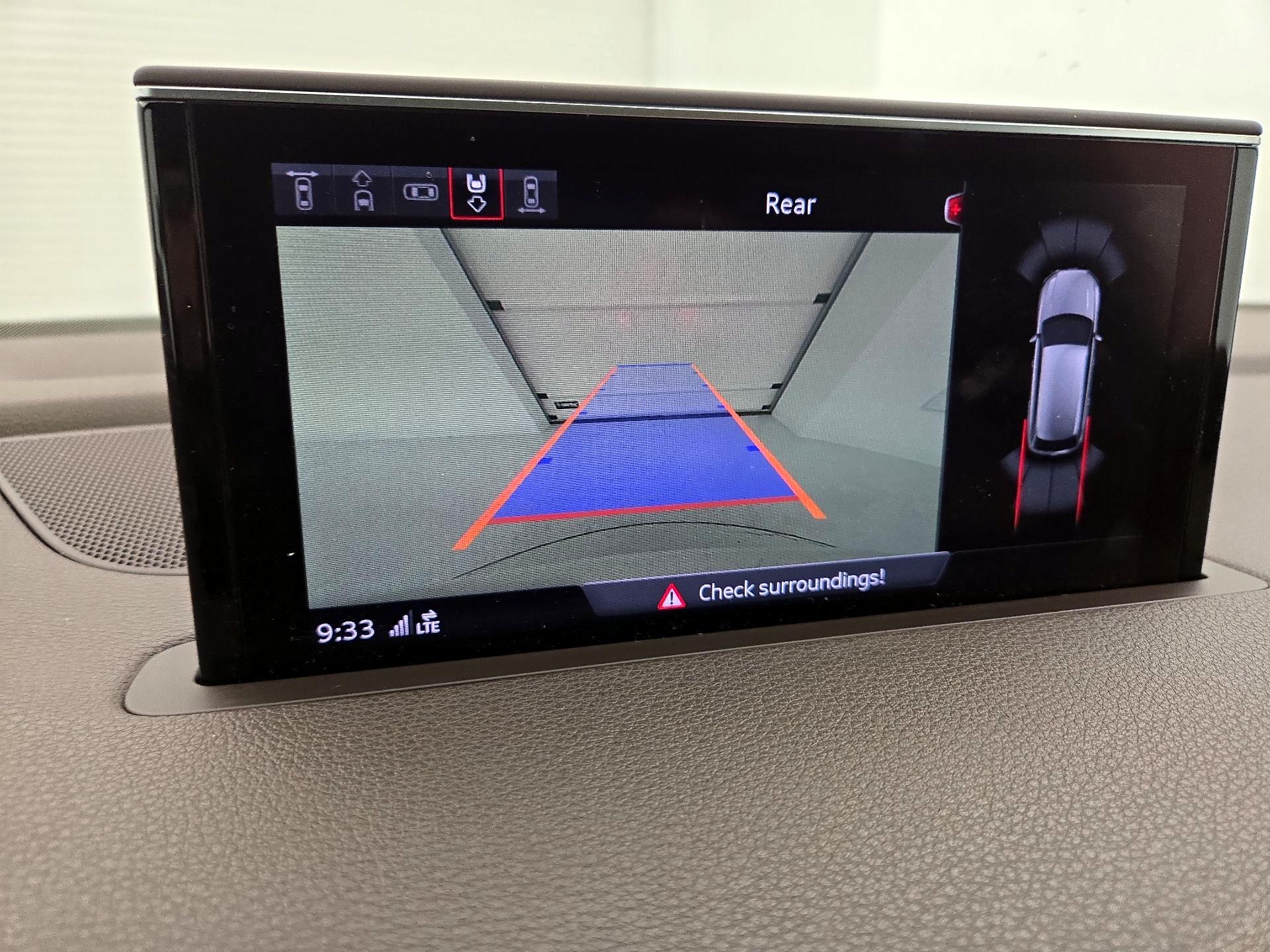 Thumbnail: 2017 Audi Q7 - 15