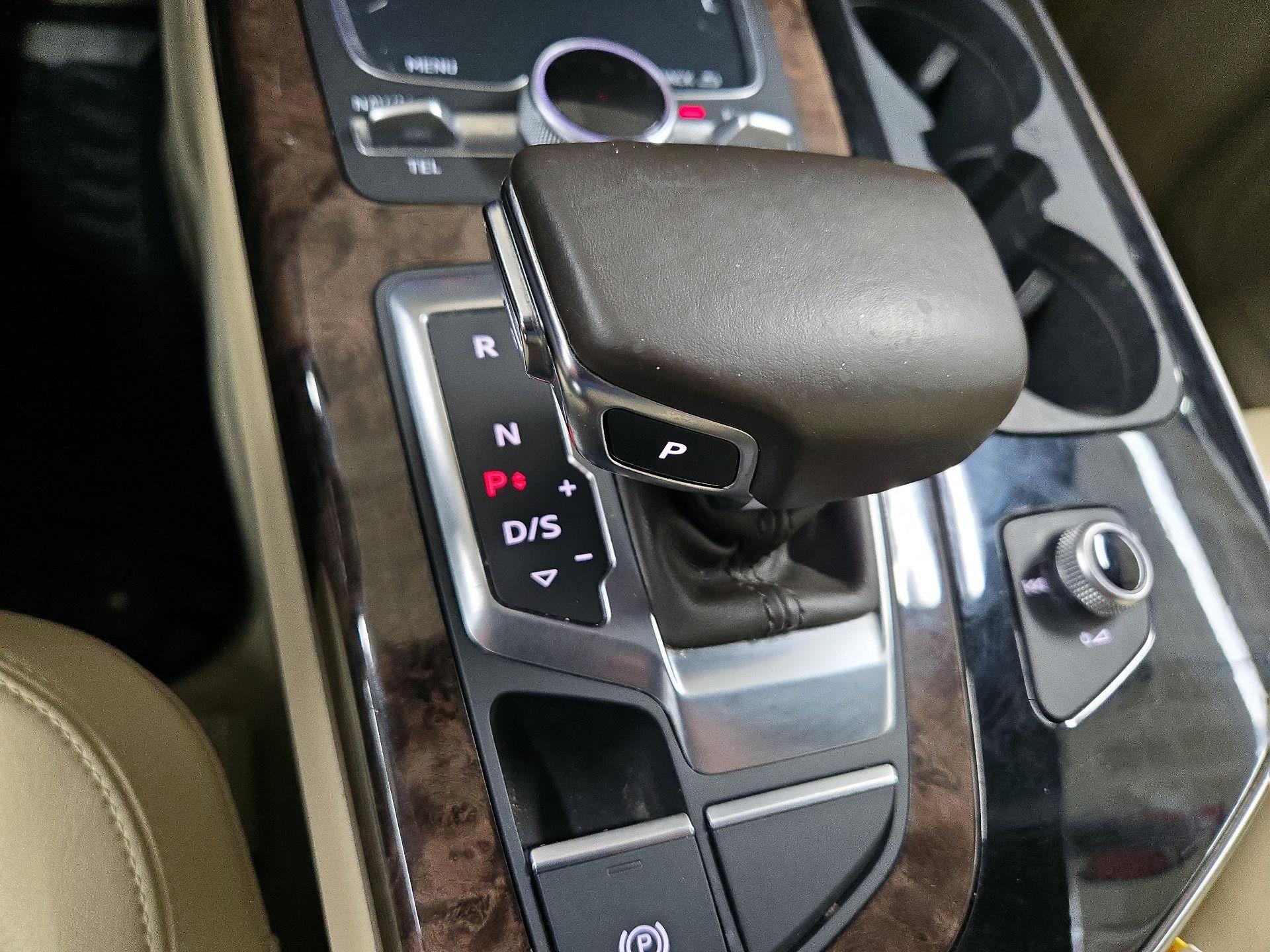 Thumbnail: 2017 Audi Q7 - 18