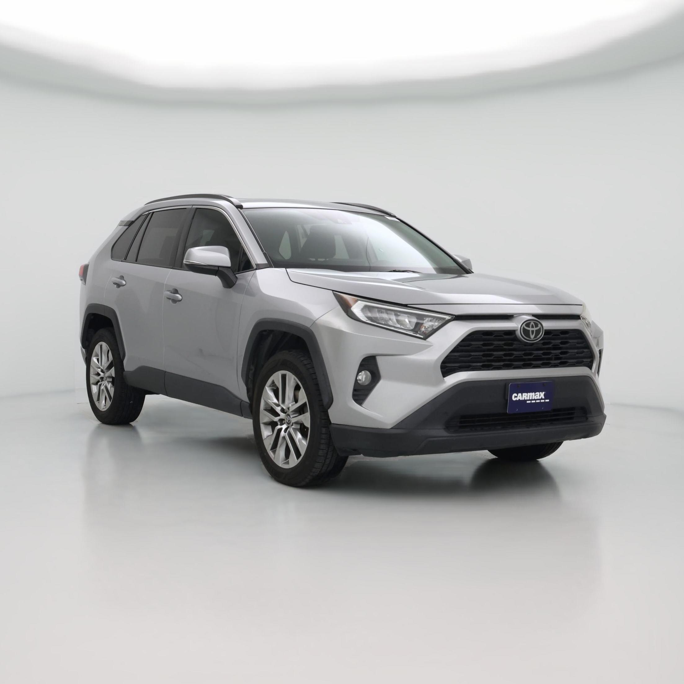 Thumbnail: 2019 Toyota RAV4 - 1