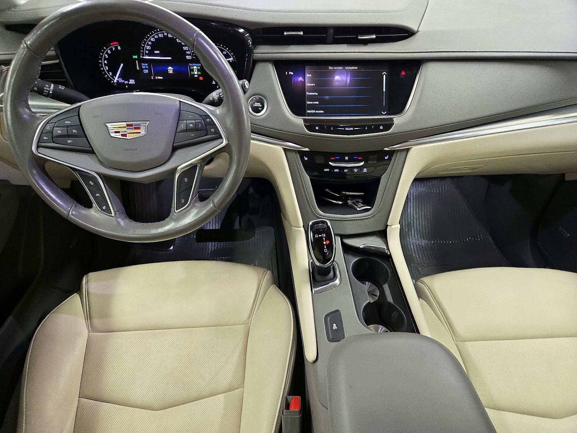 Thumbnail: 2019 Cadillac XT5 - 9