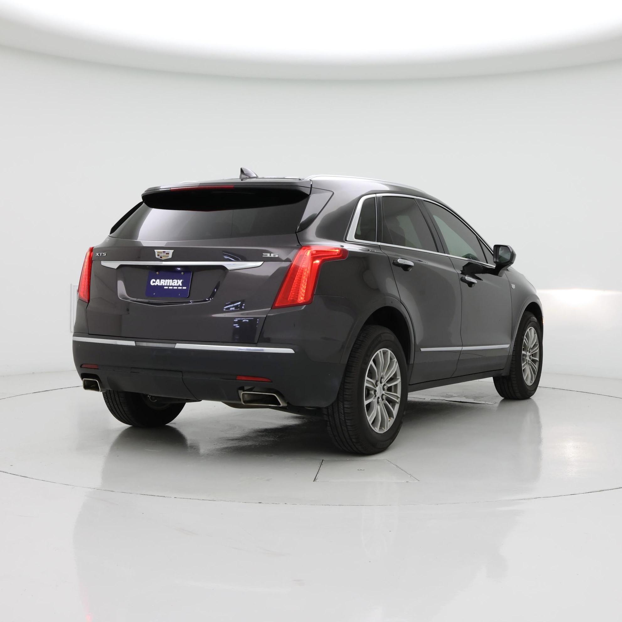 Thumbnail: 2019 Cadillac XT5 - 8
