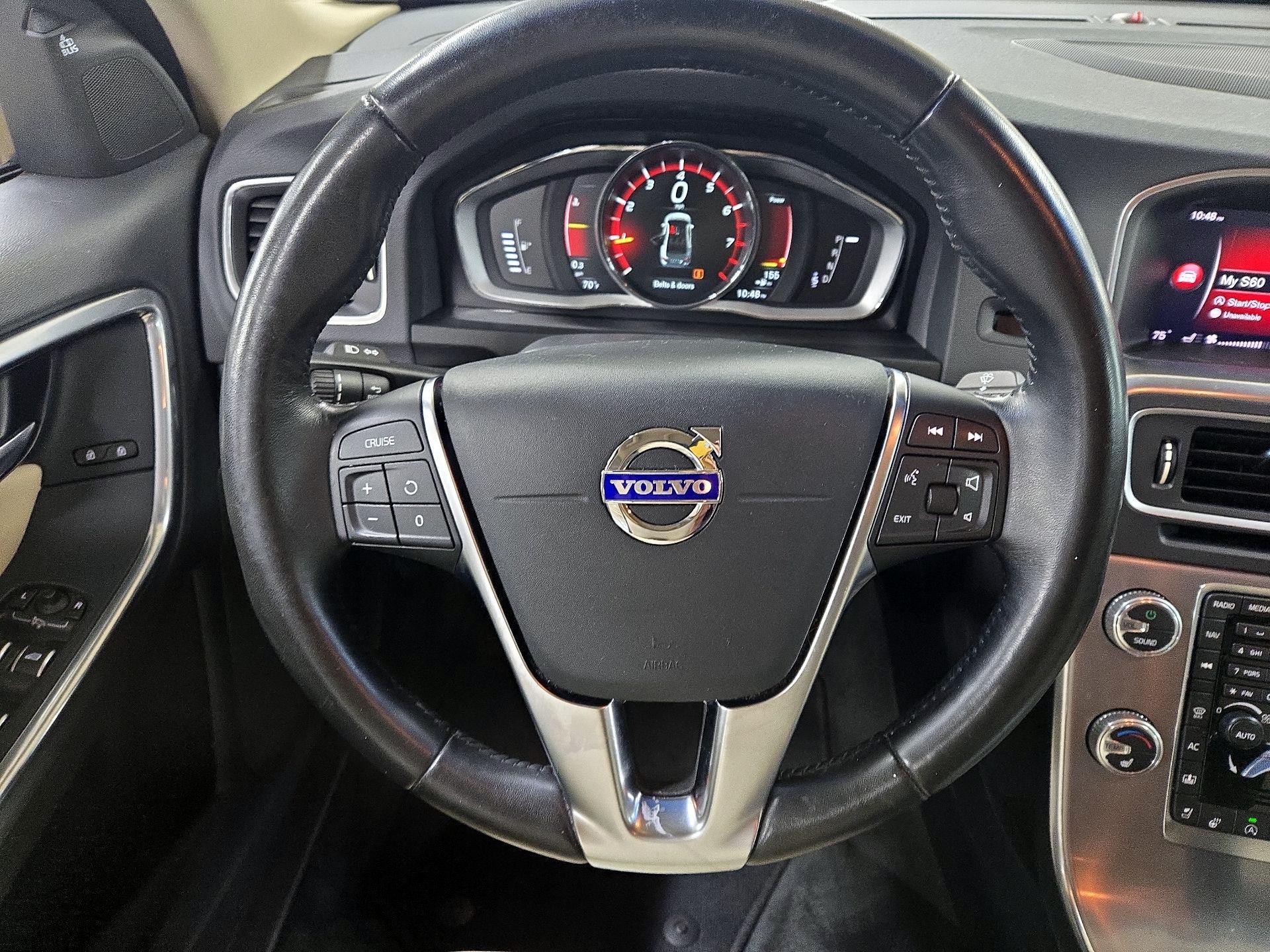 Thumbnail: 2018 Volvo S60 - 10